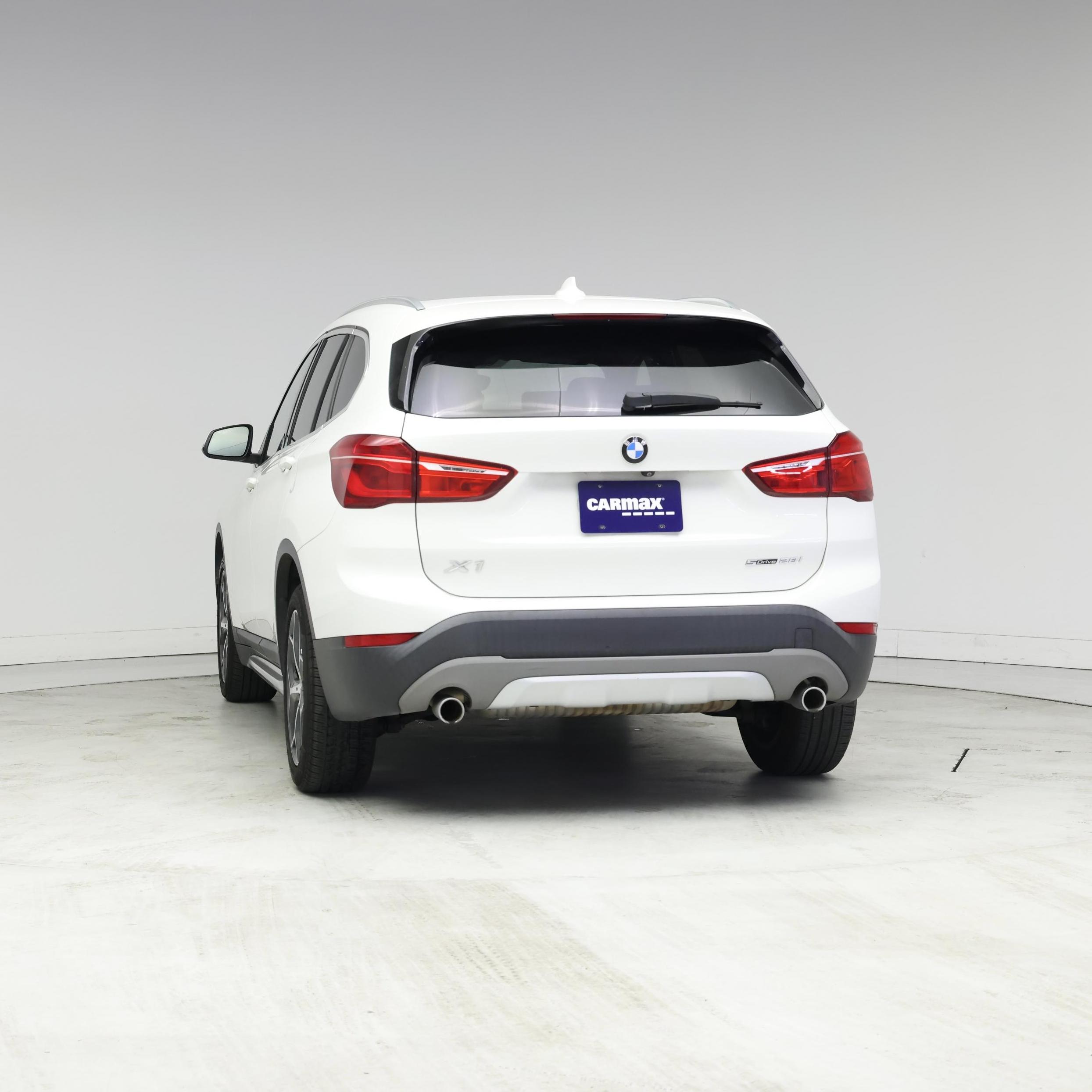 Thumbnail: 2018 BMW X1 - 6