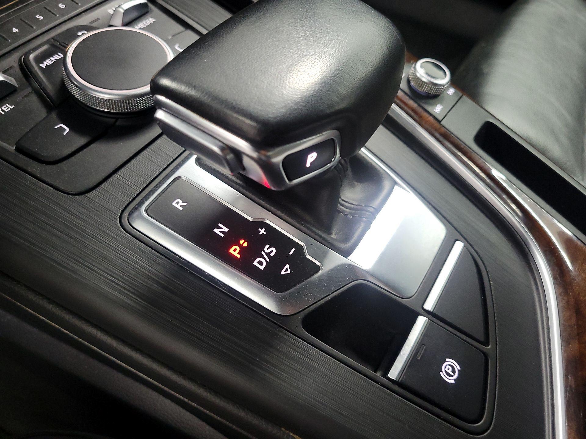 Thumbnail: 2019 Audi A5 - 15