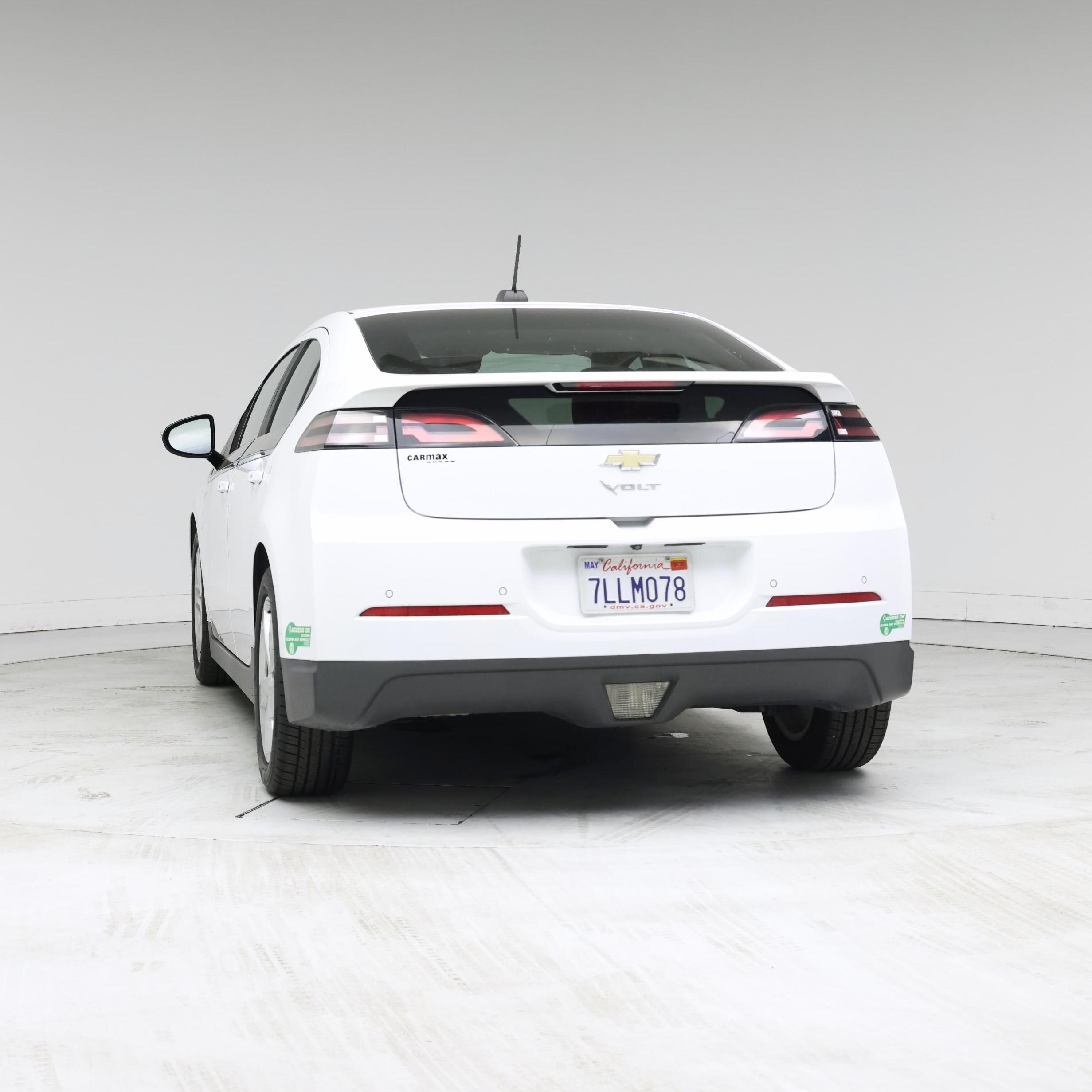 Thumbnail: 2015 Chevrolet Volt - 6