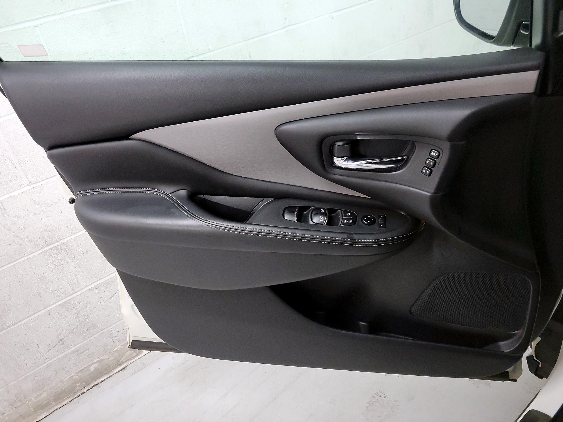 Thumbnail: 2020 Nissan Murano - 12