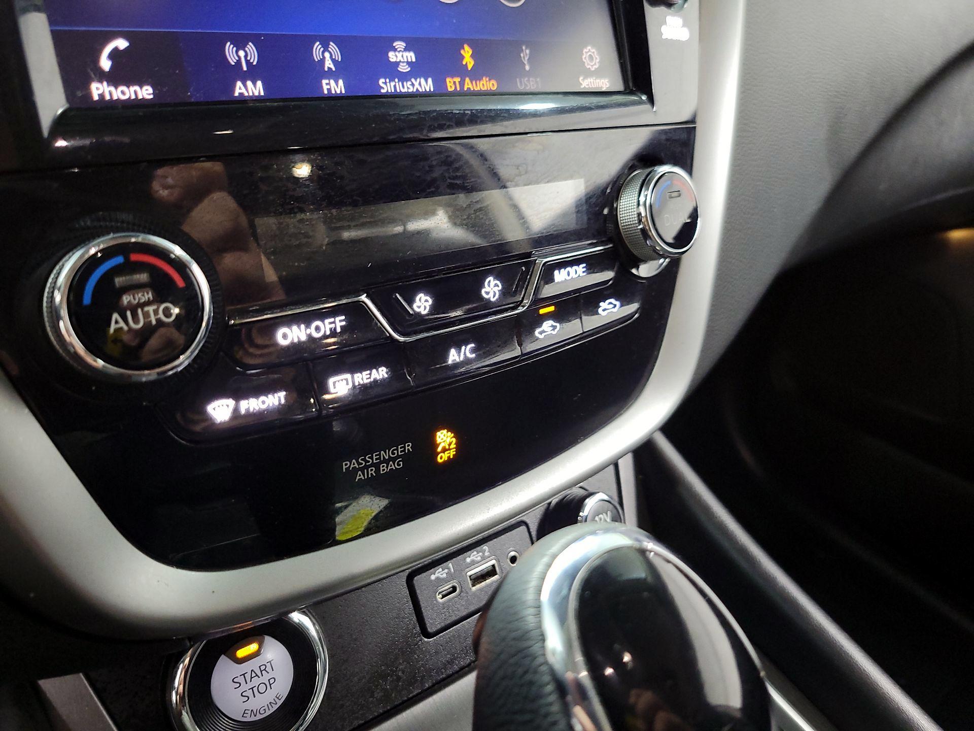 Thumbnail: 2020 Nissan Murano - 17