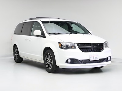 White 2019 Dodge Grand Caravan SE Plus