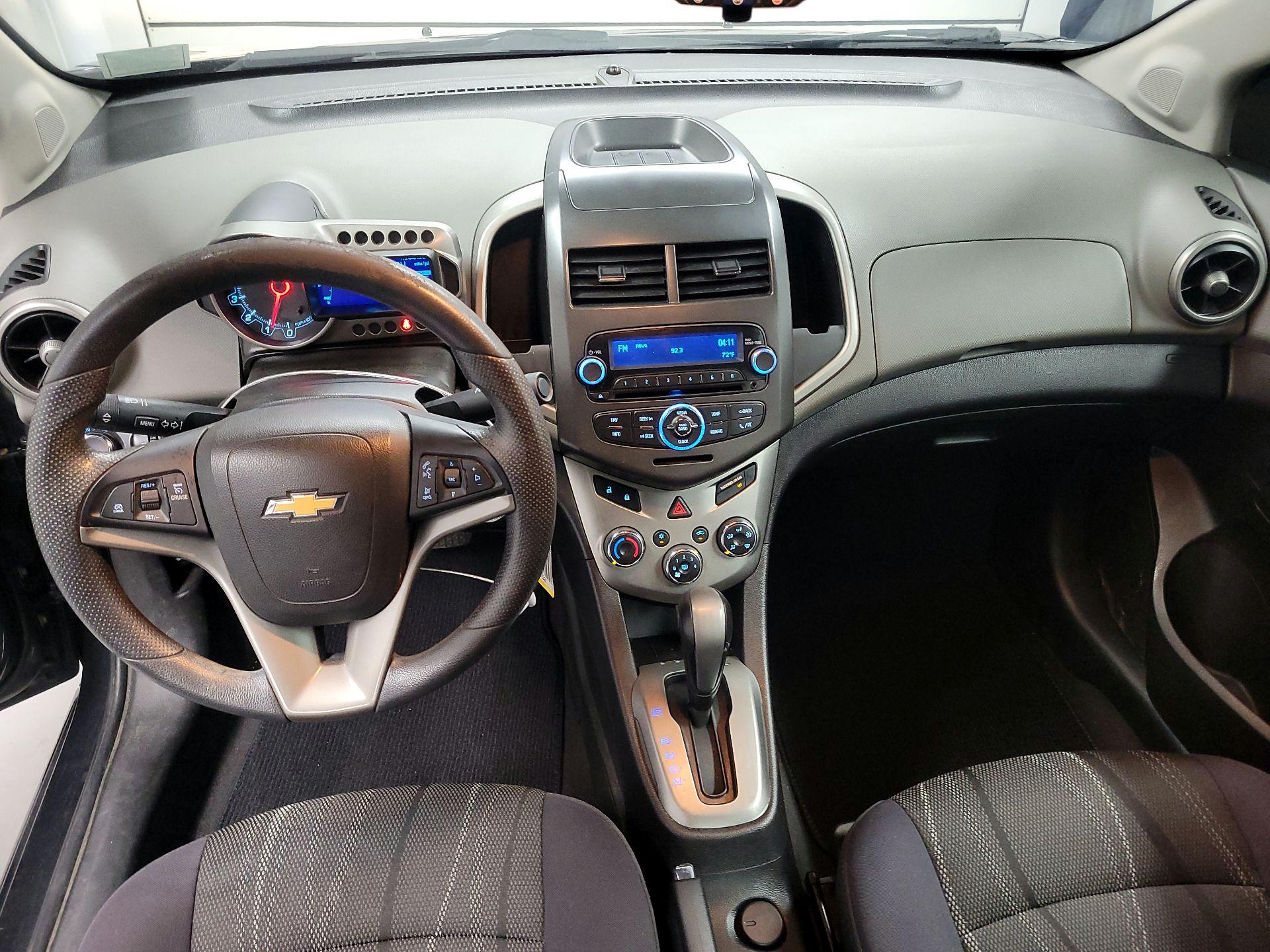 Thumbnail: 2014 Chevrolet Sonic - 9