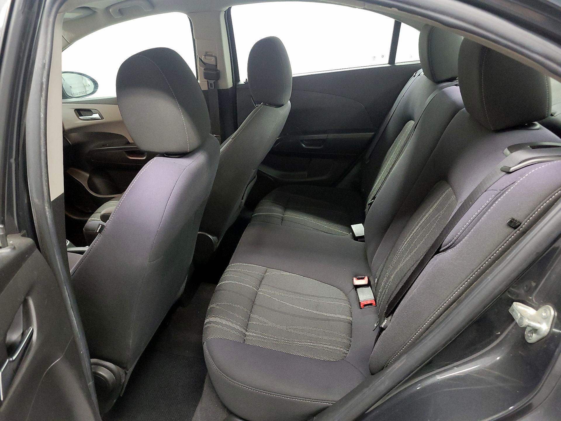 Thumbnail: 2014 Chevrolet Sonic - 17