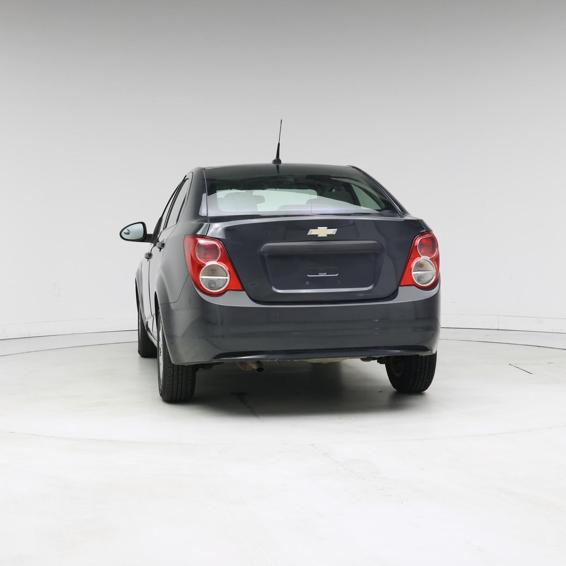 Thumbnail: 2014 Chevrolet Sonic - 6