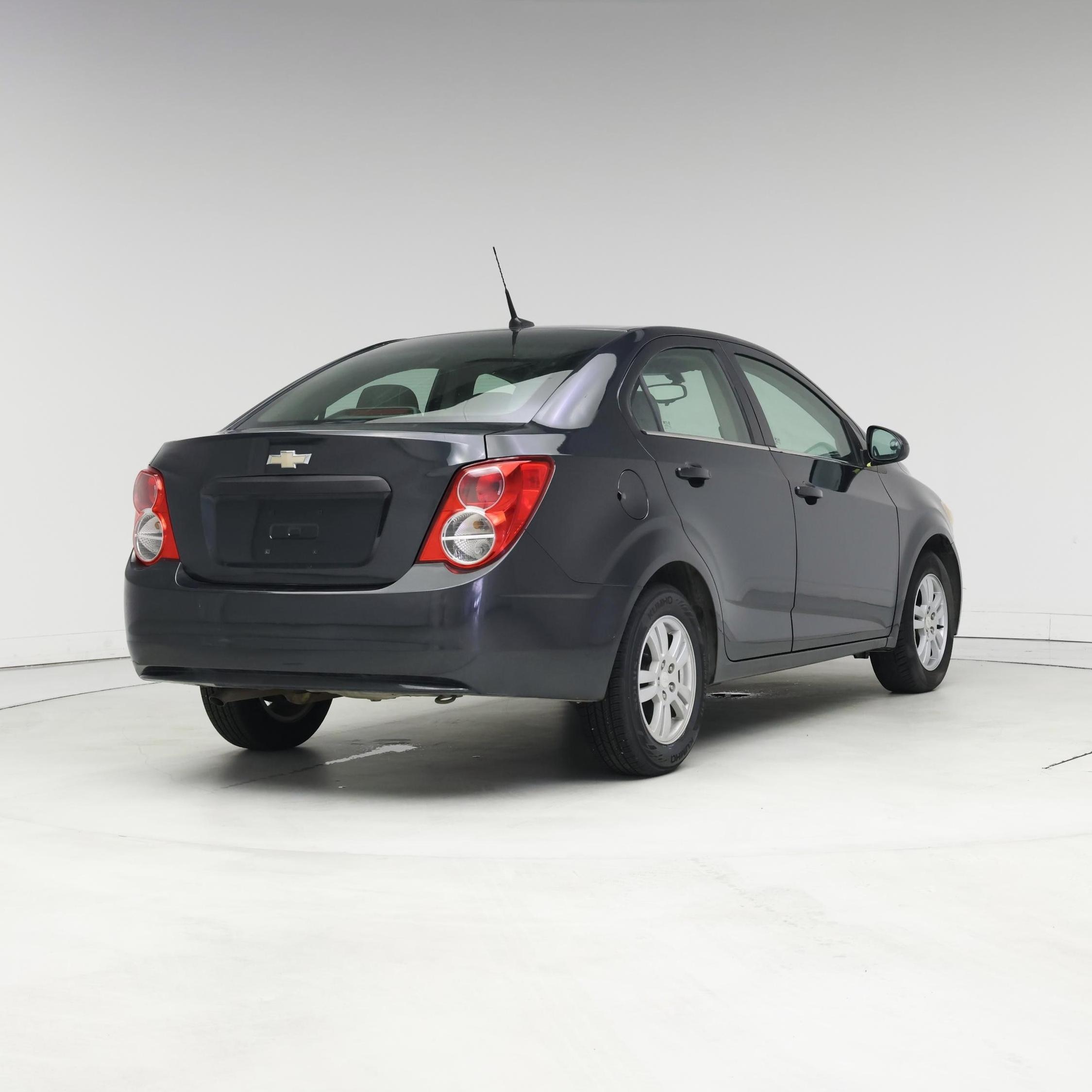 Thumbnail: 2014 Chevrolet Sonic - 8