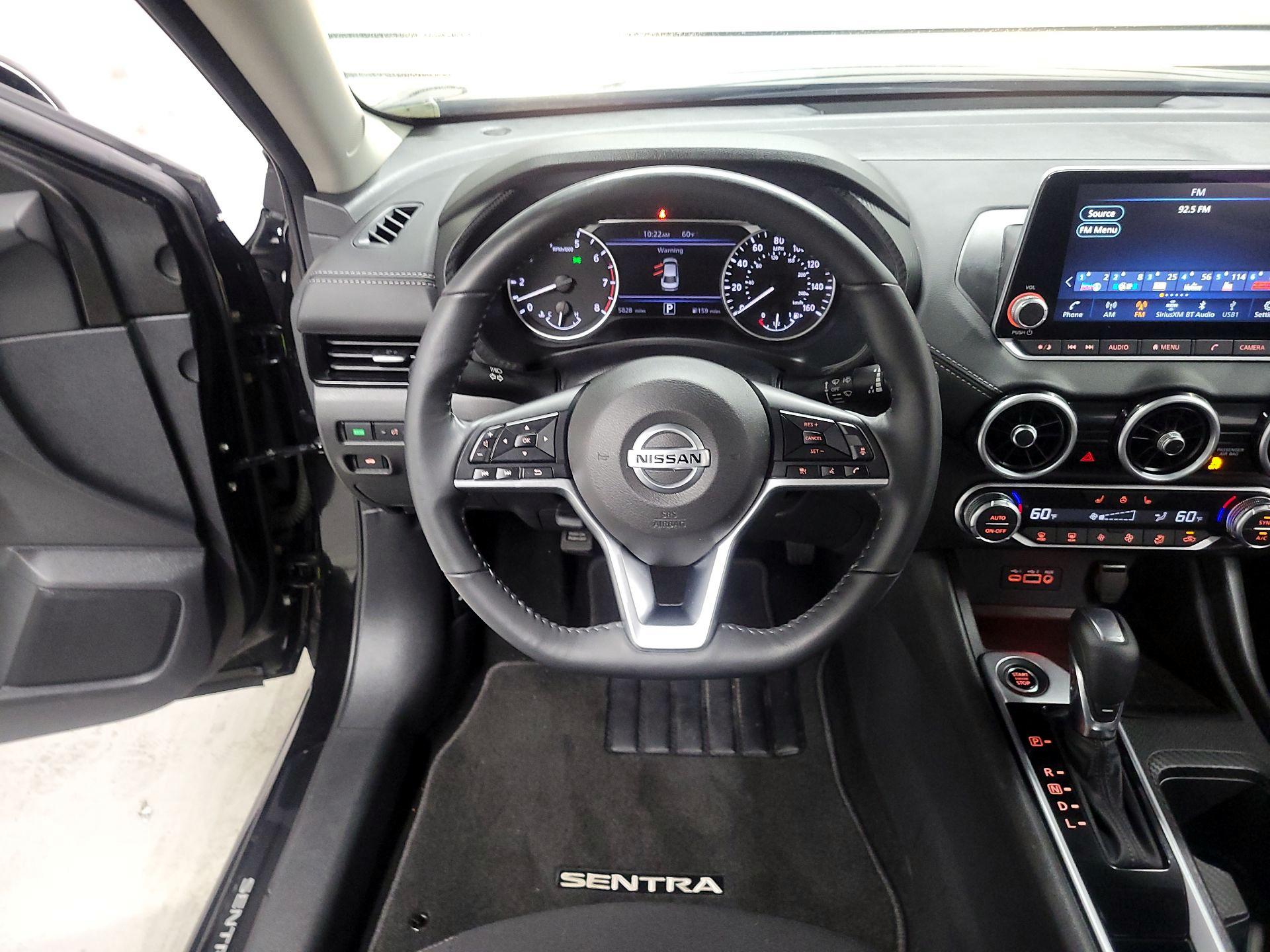 Thumbnail: 2022 Nissan Sentra - 10