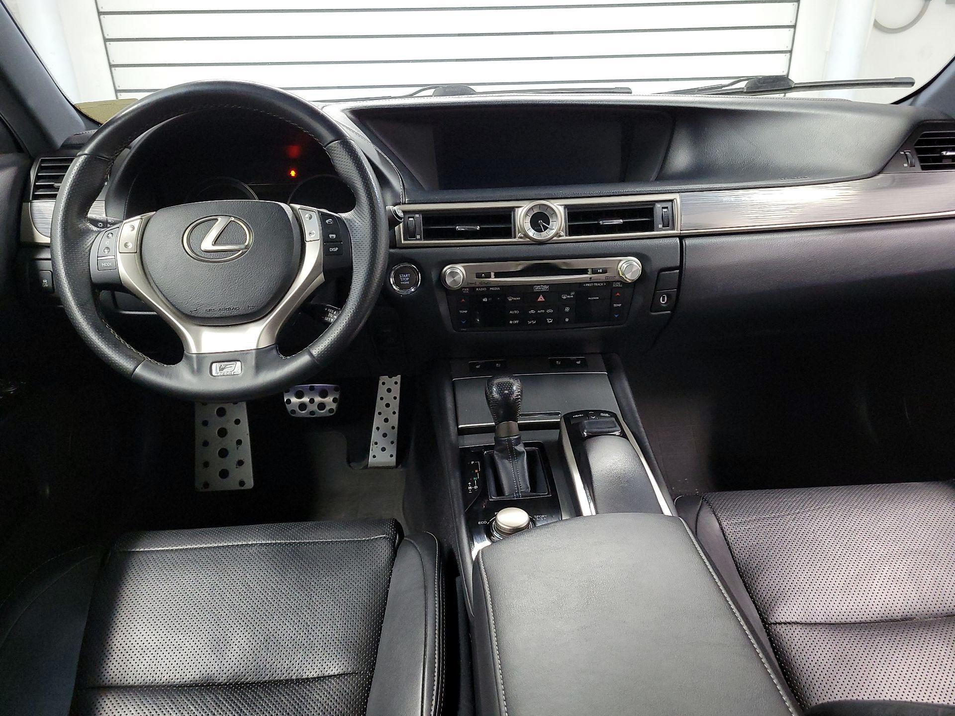 Thumbnail: 2015 Lexus GS - 9