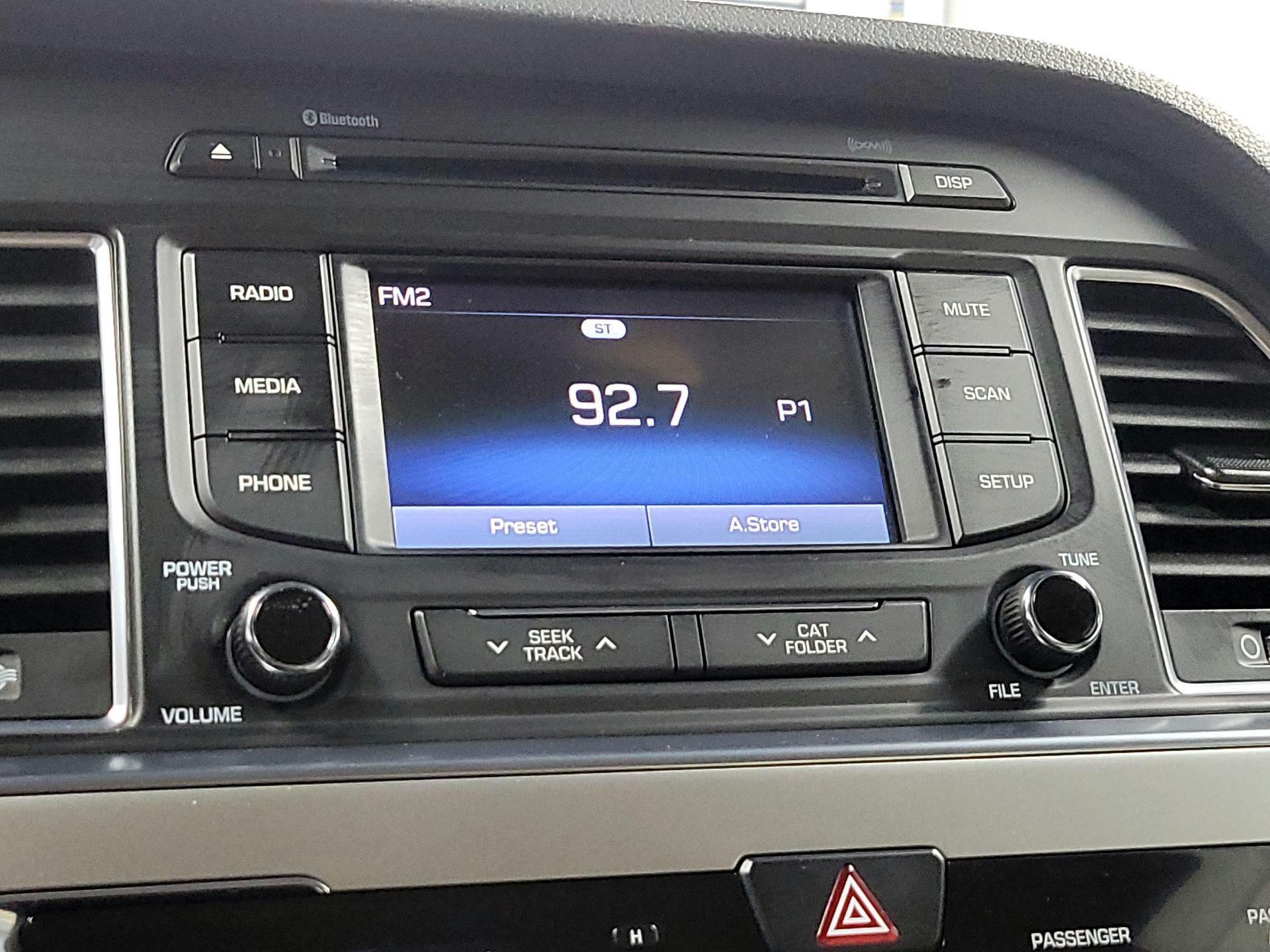 Thumbnail: 2015 Hyundai Sonata - 14