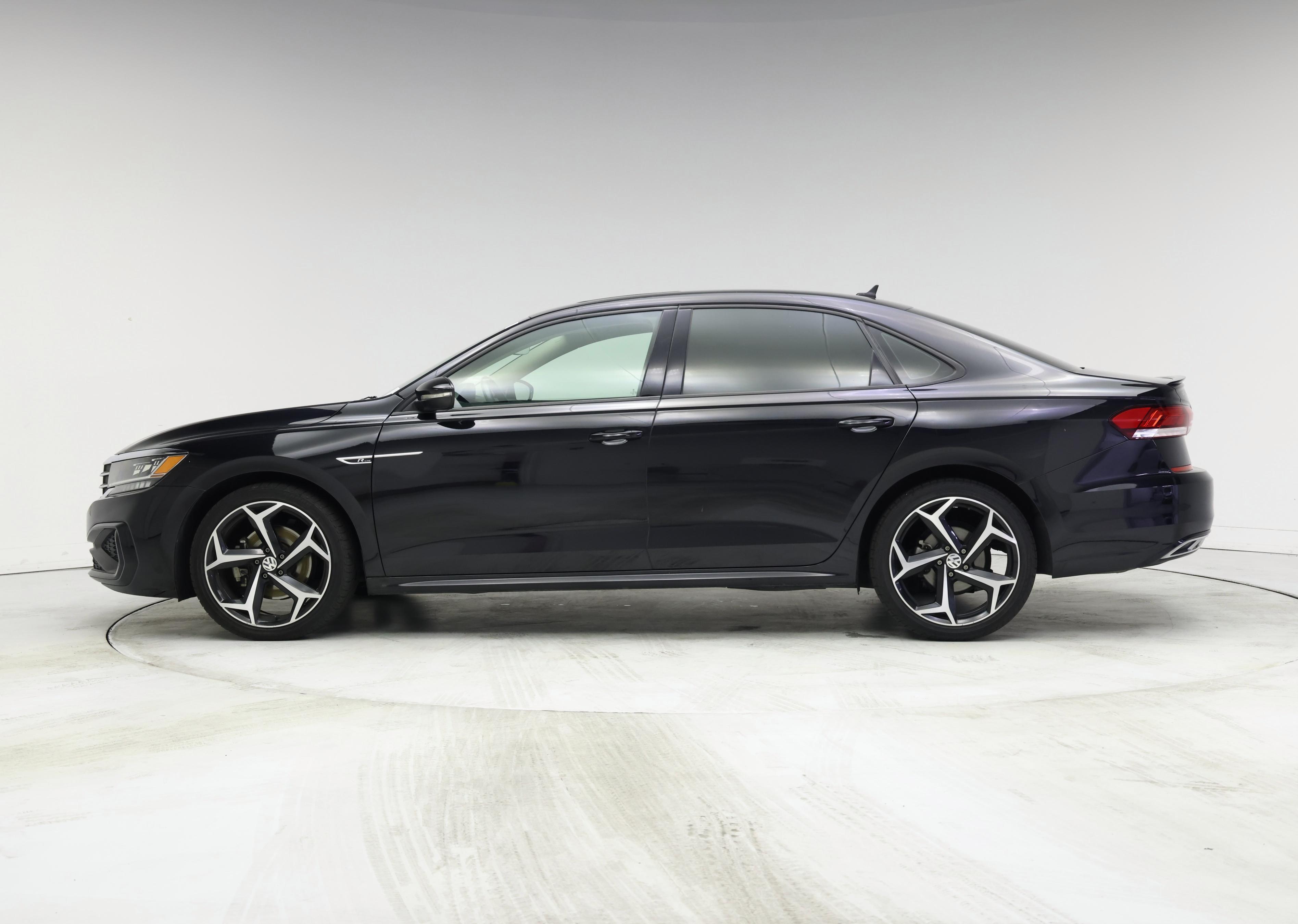 Thumbnail: 2020 Volkswagen Passat - 3