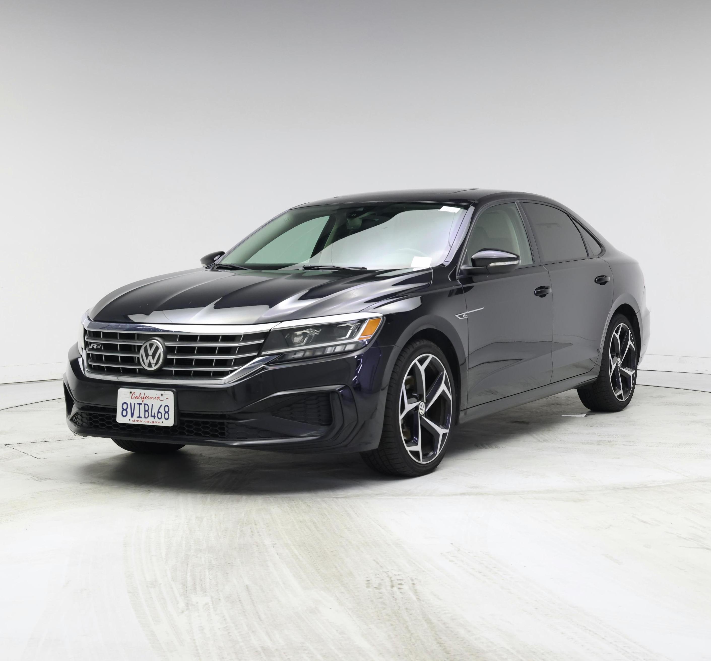 Thumbnail: 2020 Volkswagen Passat - 4