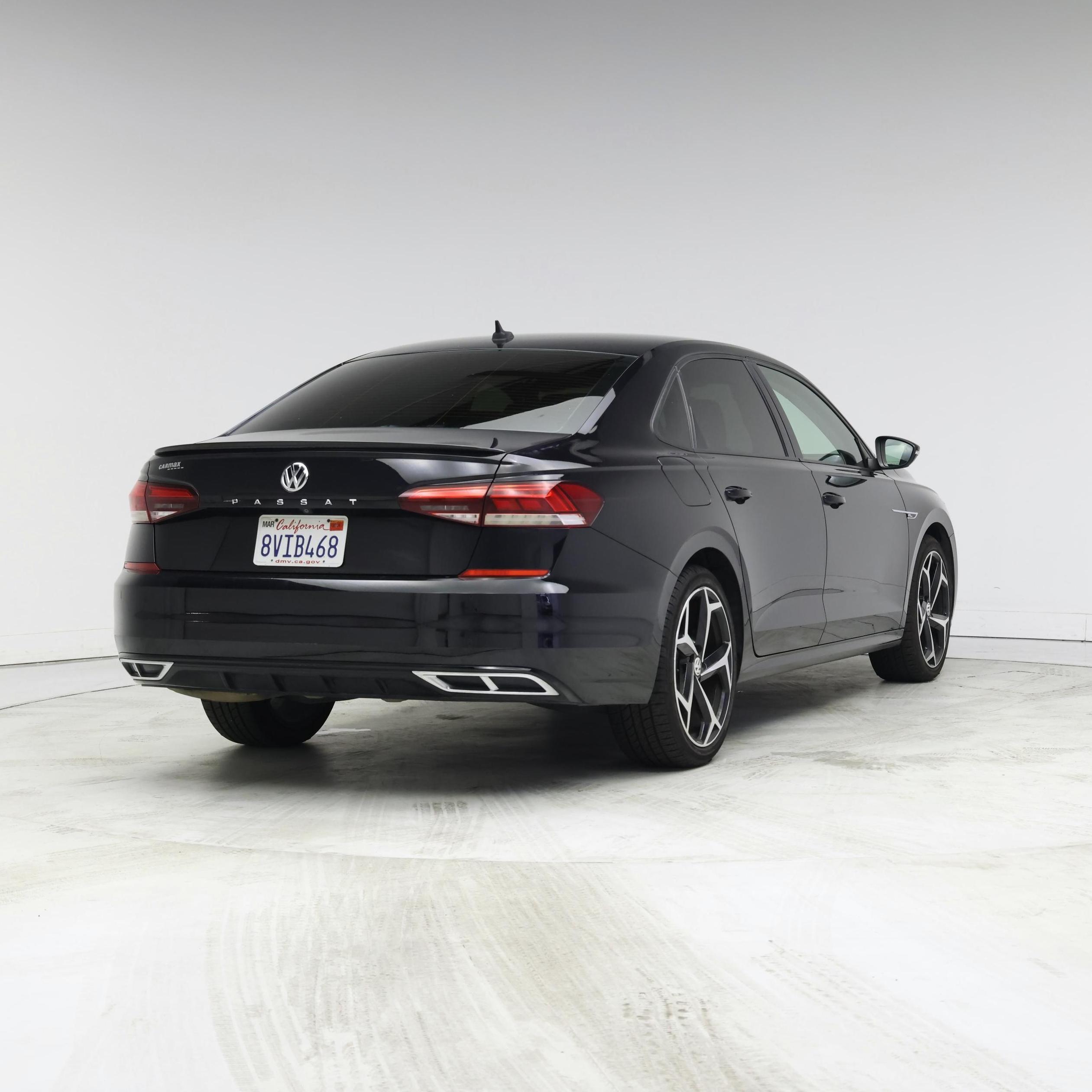 Thumbnail: 2020 Volkswagen Passat - 8