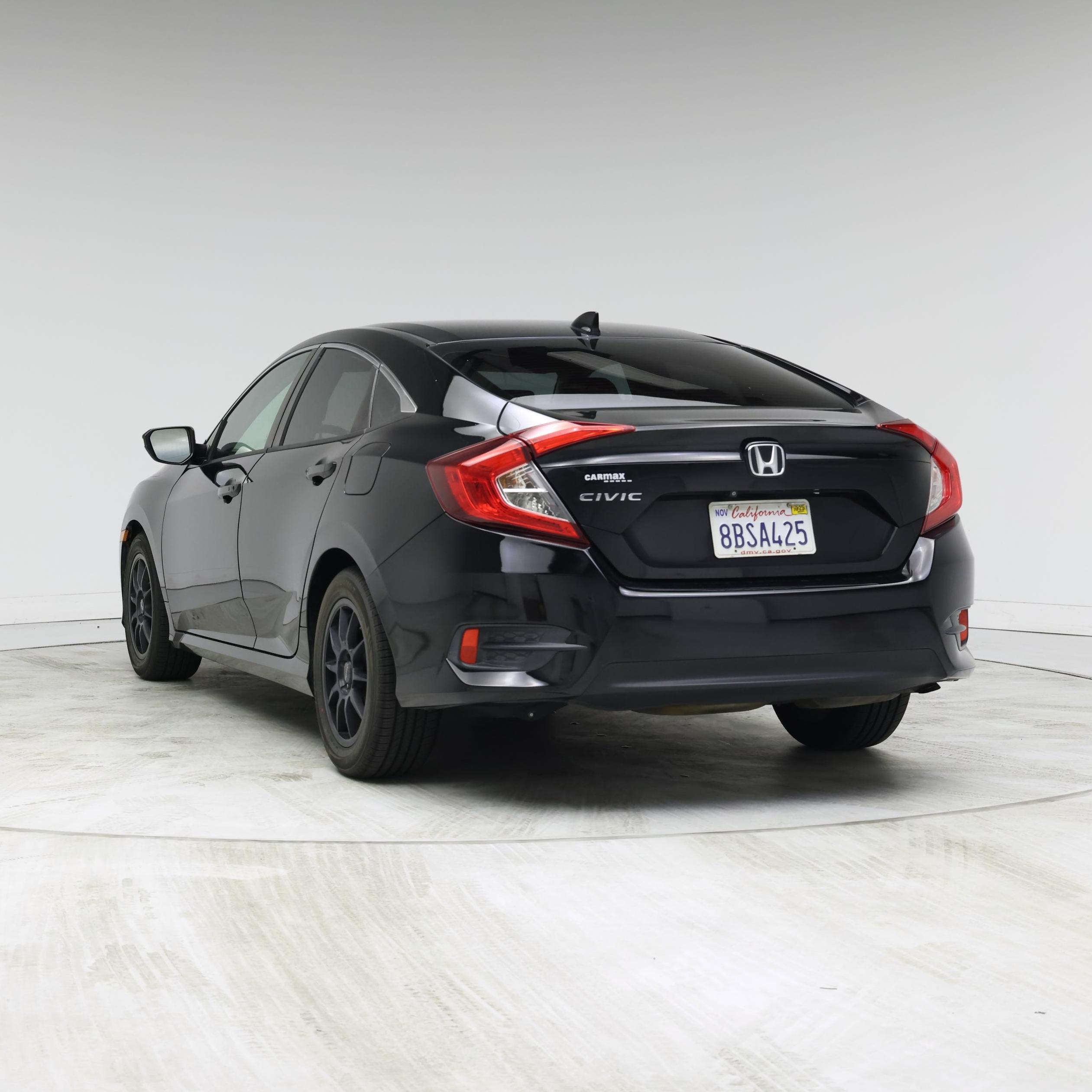 Thumbnail: 2017 Honda Civic - 2