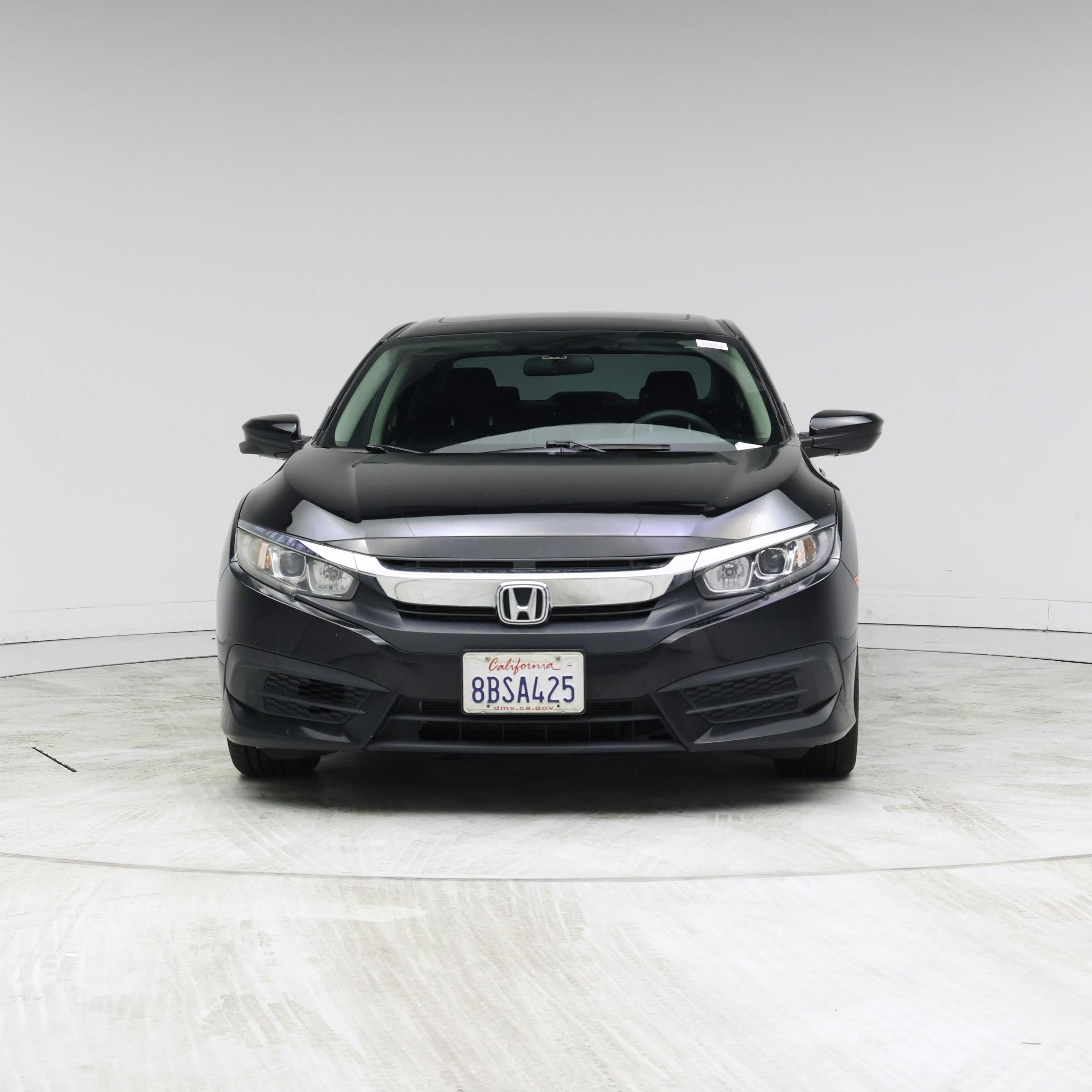 Thumbnail: 2017 Honda Civic - 5
