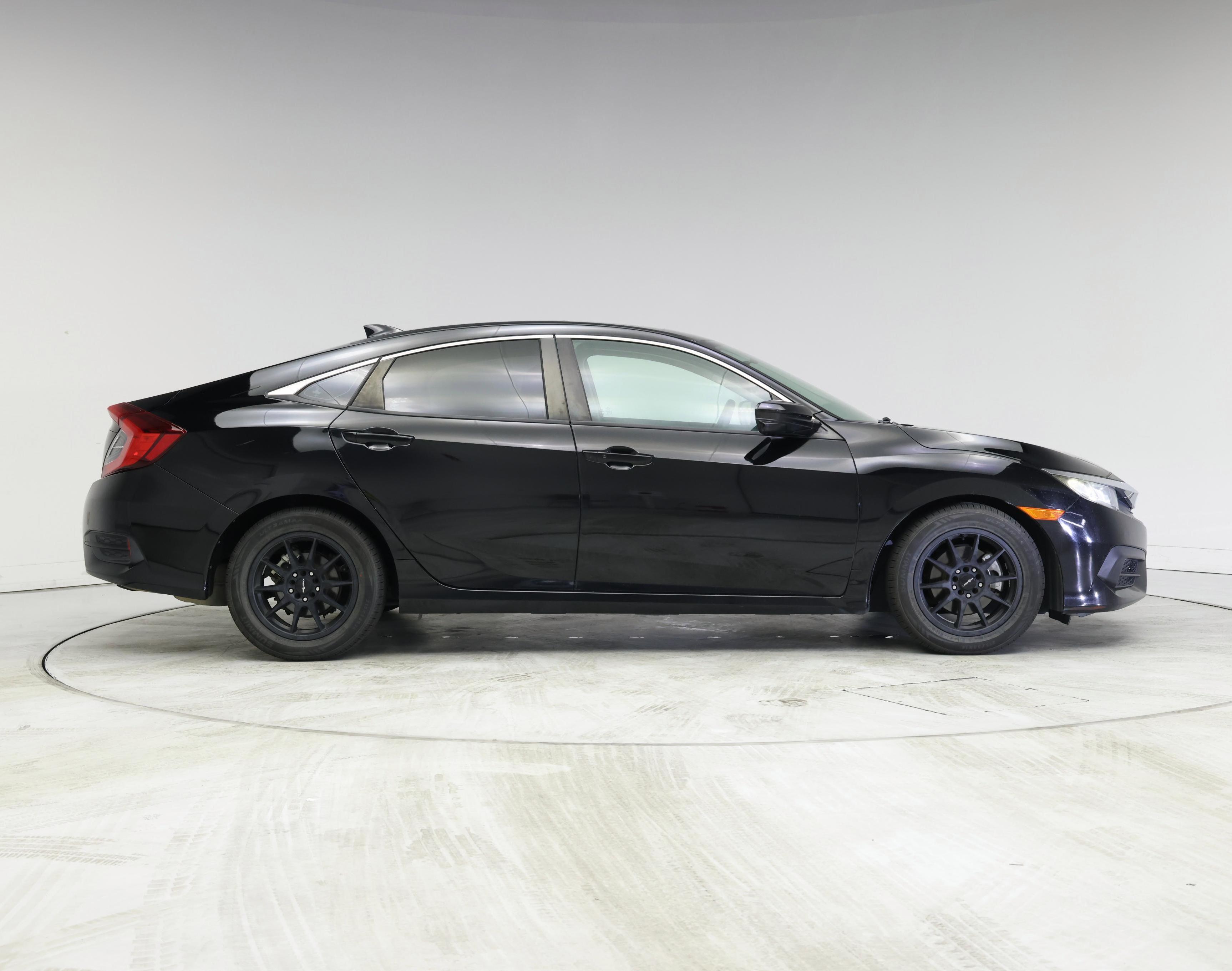 Thumbnail: 2017 Honda Civic - 7