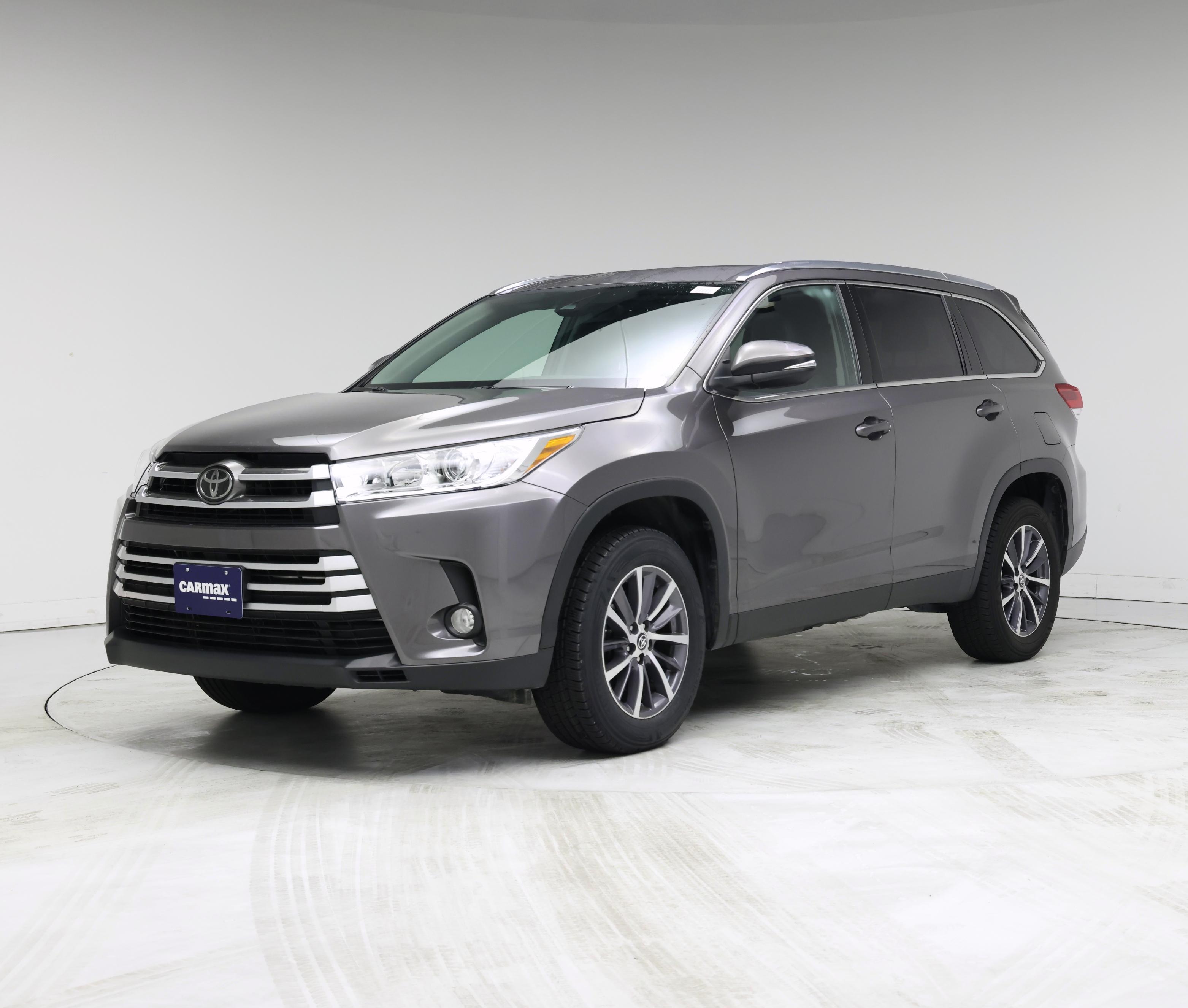 Thumbnail: 2019 Toyota Highlander - 4