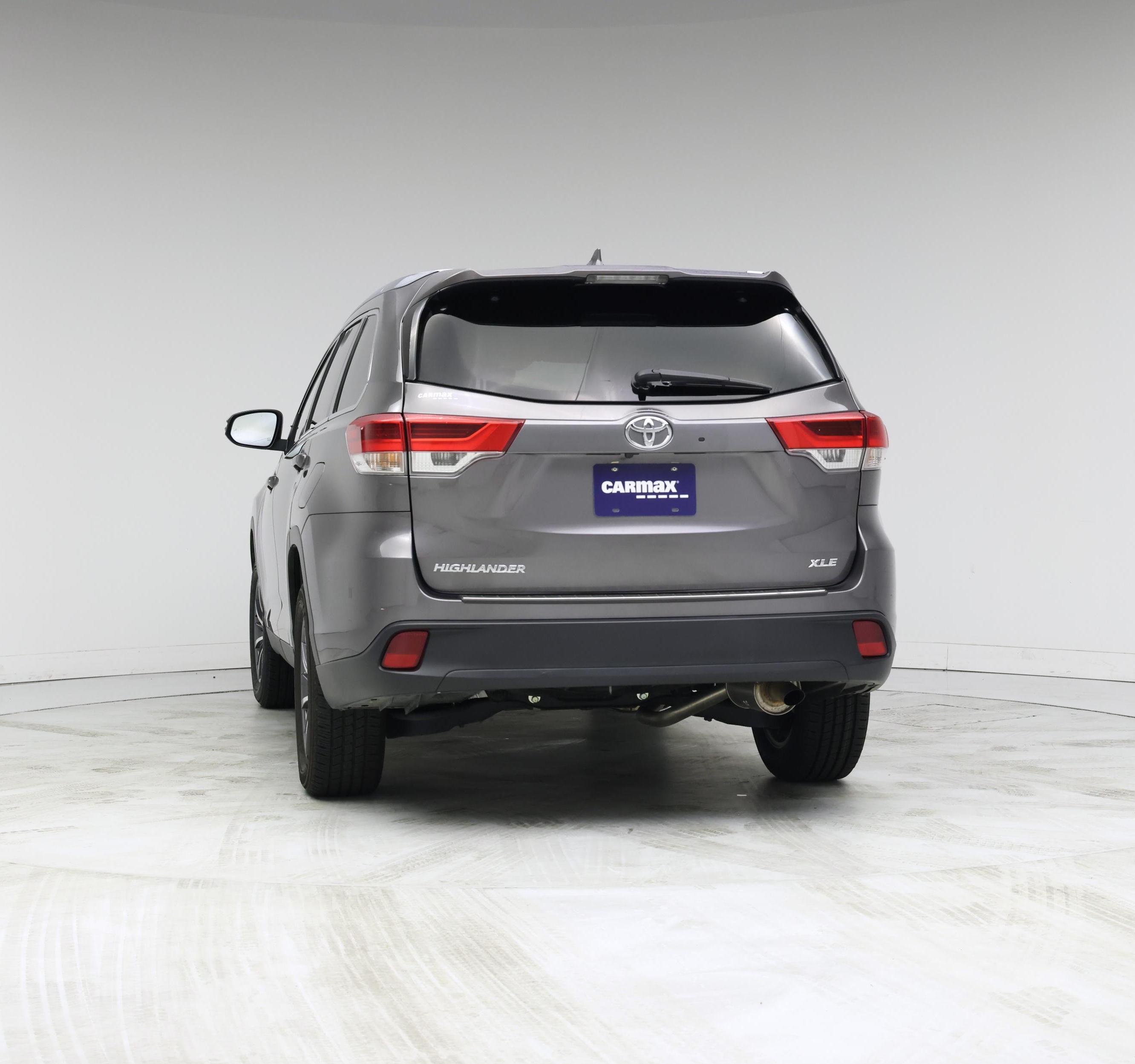 Thumbnail: 2019 Toyota Highlander - 6