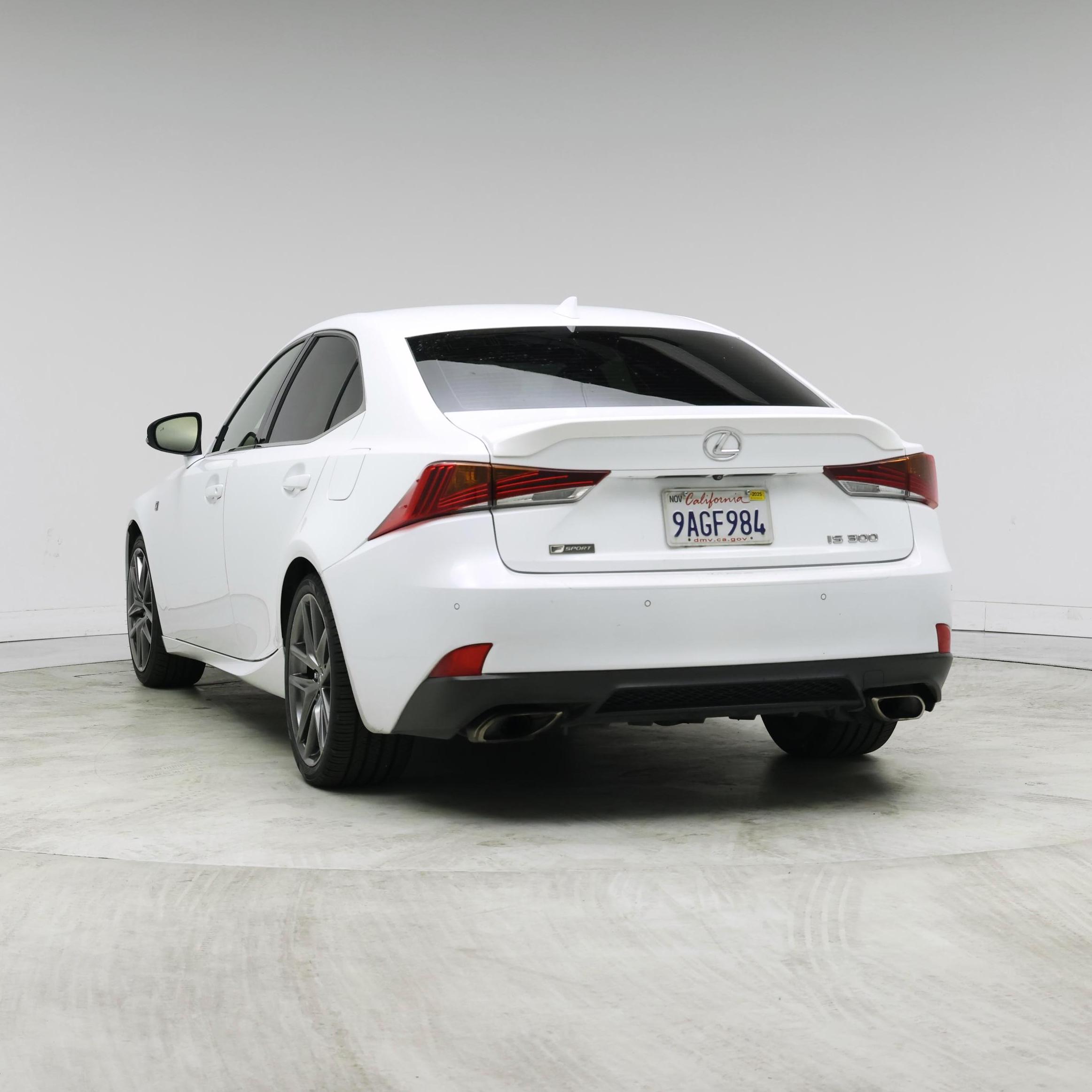 Thumbnail: 2019 Lexus IS - 2