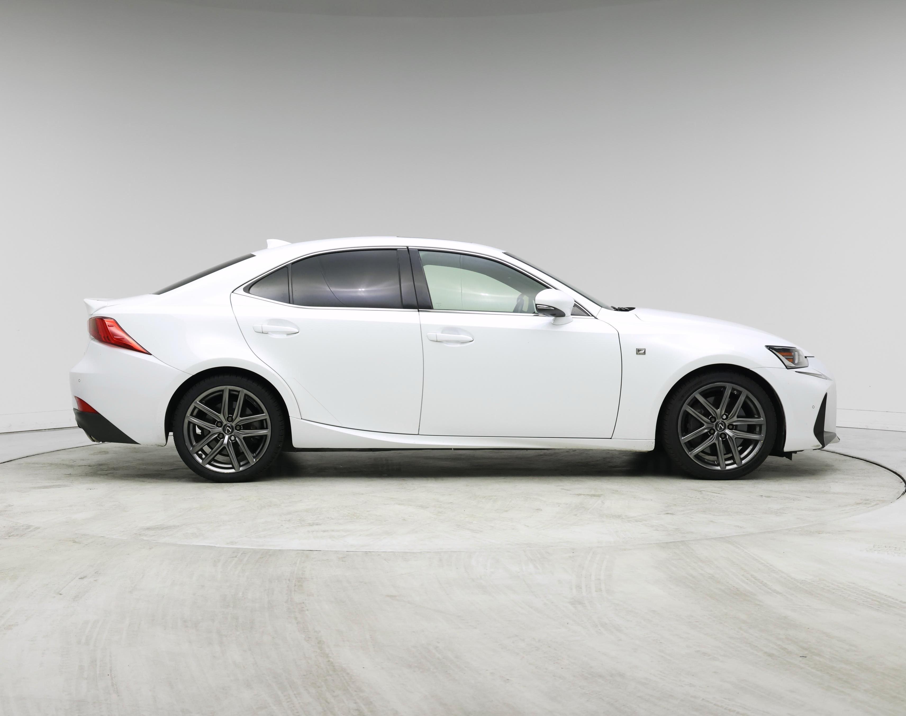 Thumbnail: 2019 Lexus IS - 7
