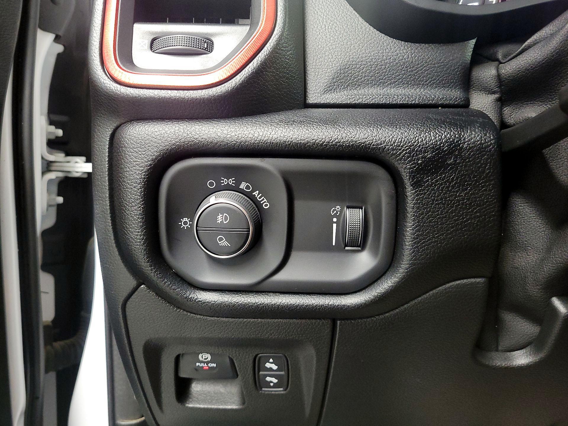 Thumbnail: 2022 RAM 1500 - 13