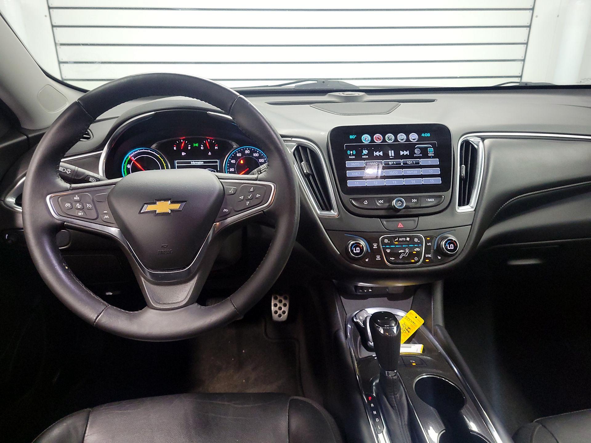 Thumbnail: 2016 Chevrolet Malibu - 9