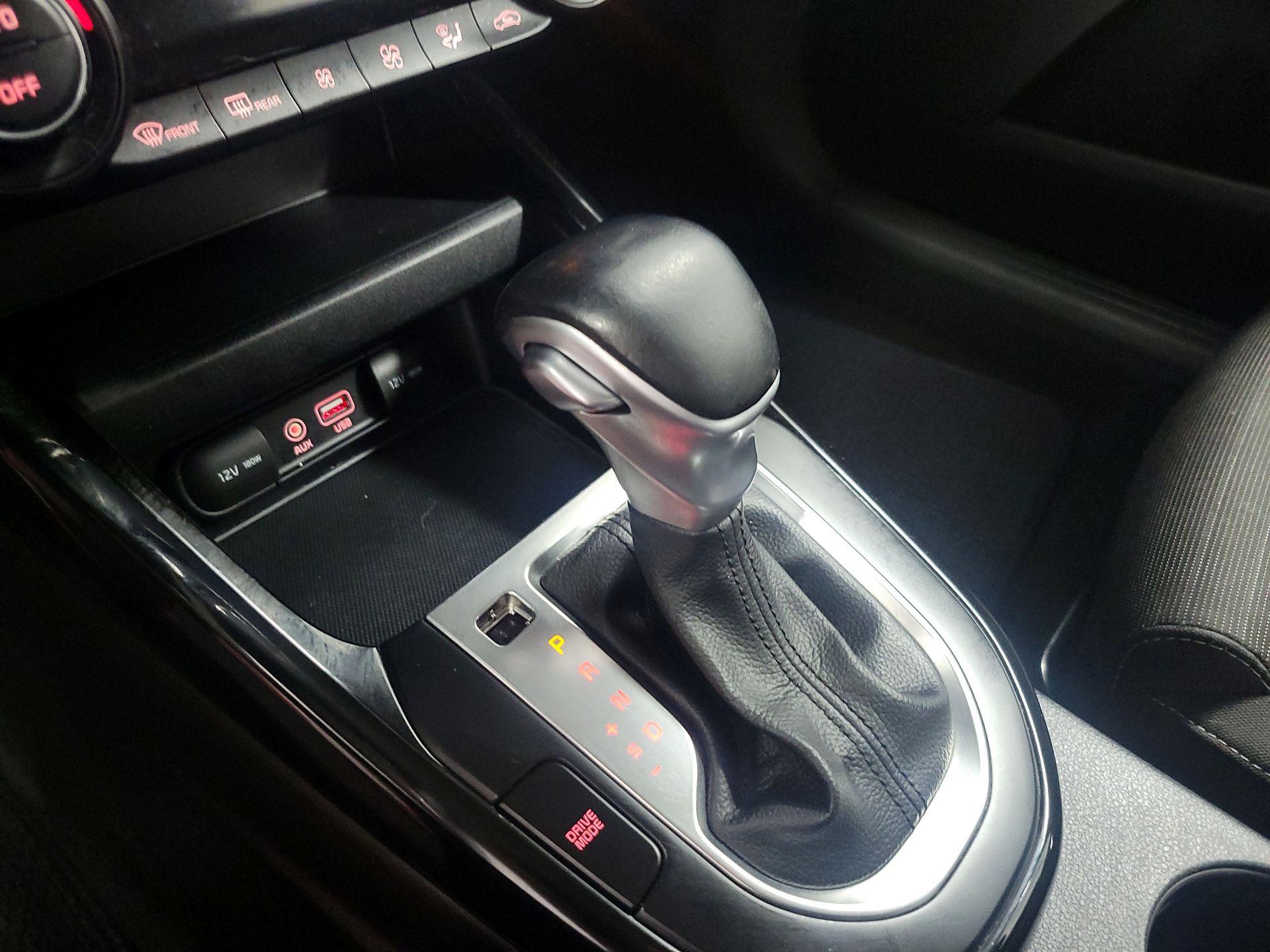 Thumbnail: 2019 Kia Forte - 17