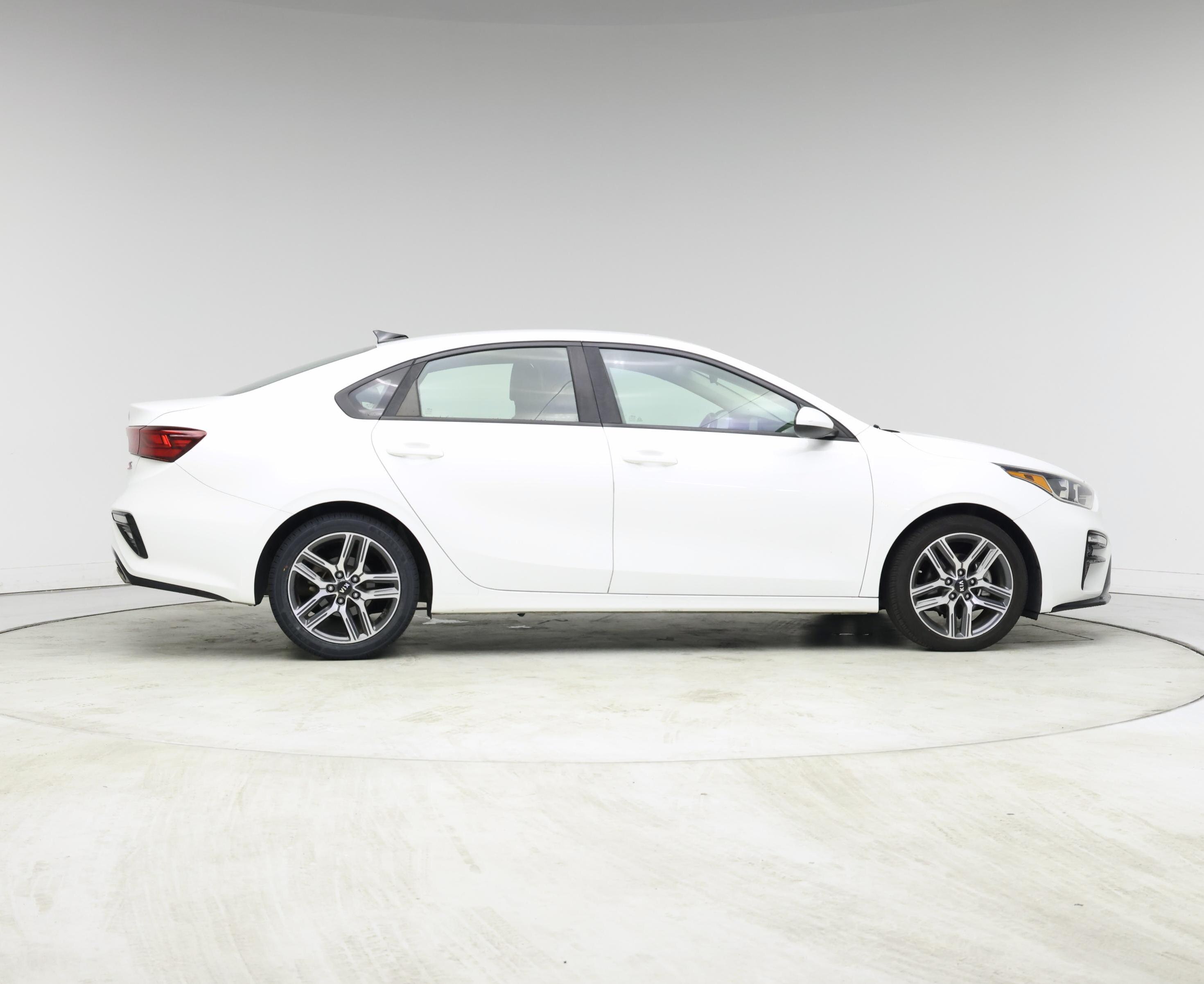 Thumbnail: 2019 Kia Forte - 7