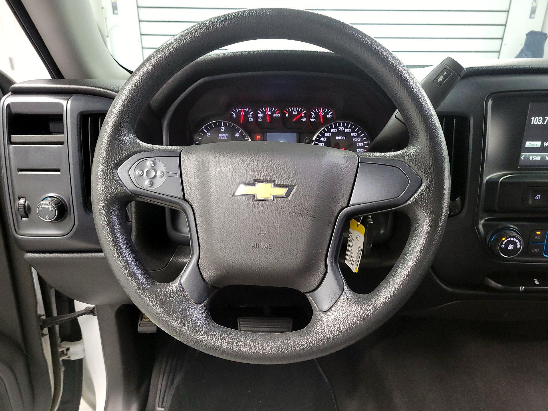 Thumbnail: 2018 Chevrolet Silverado 1500 - 10