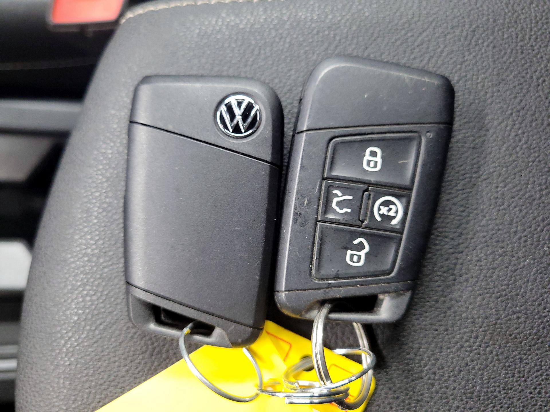 Thumbnail: 2024 Volkswagen Taos - 19
