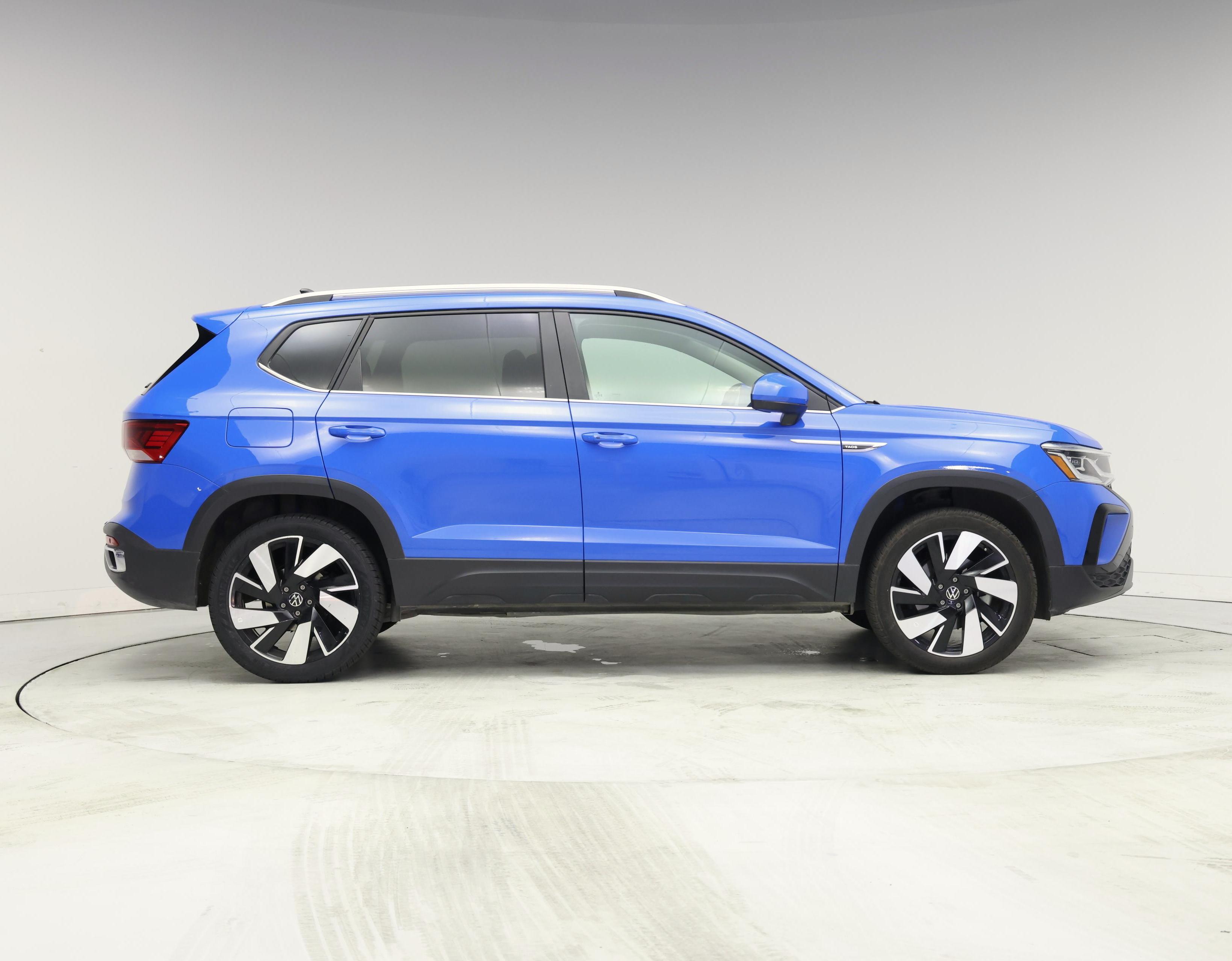 Thumbnail: 2024 Volkswagen Taos - 7