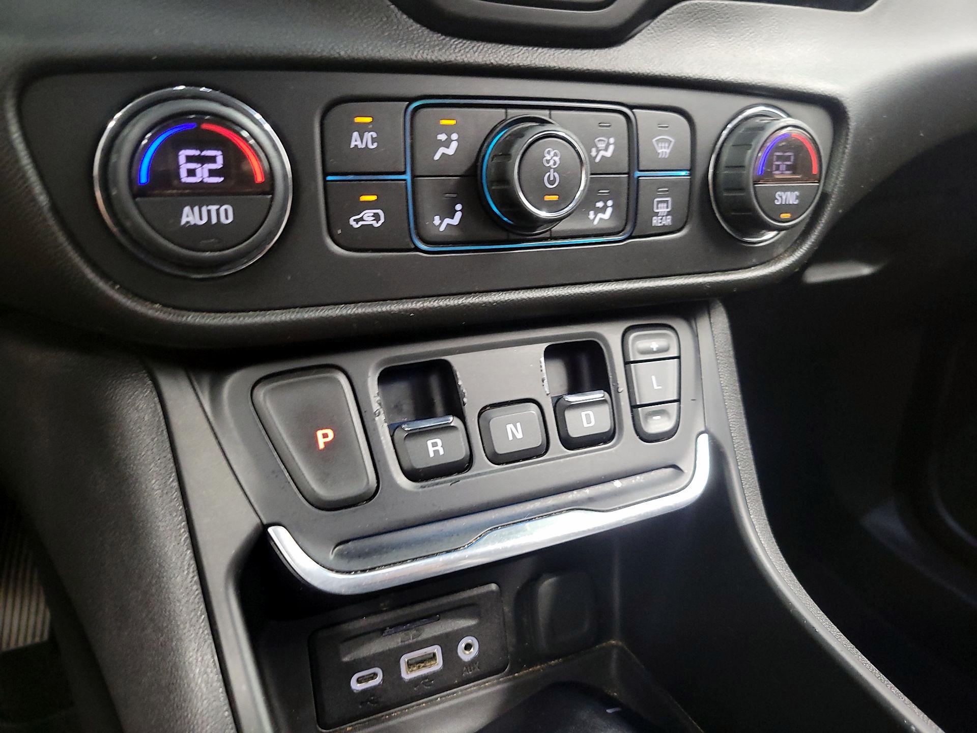 Thumbnail: 2019 GMC Terrain - 16