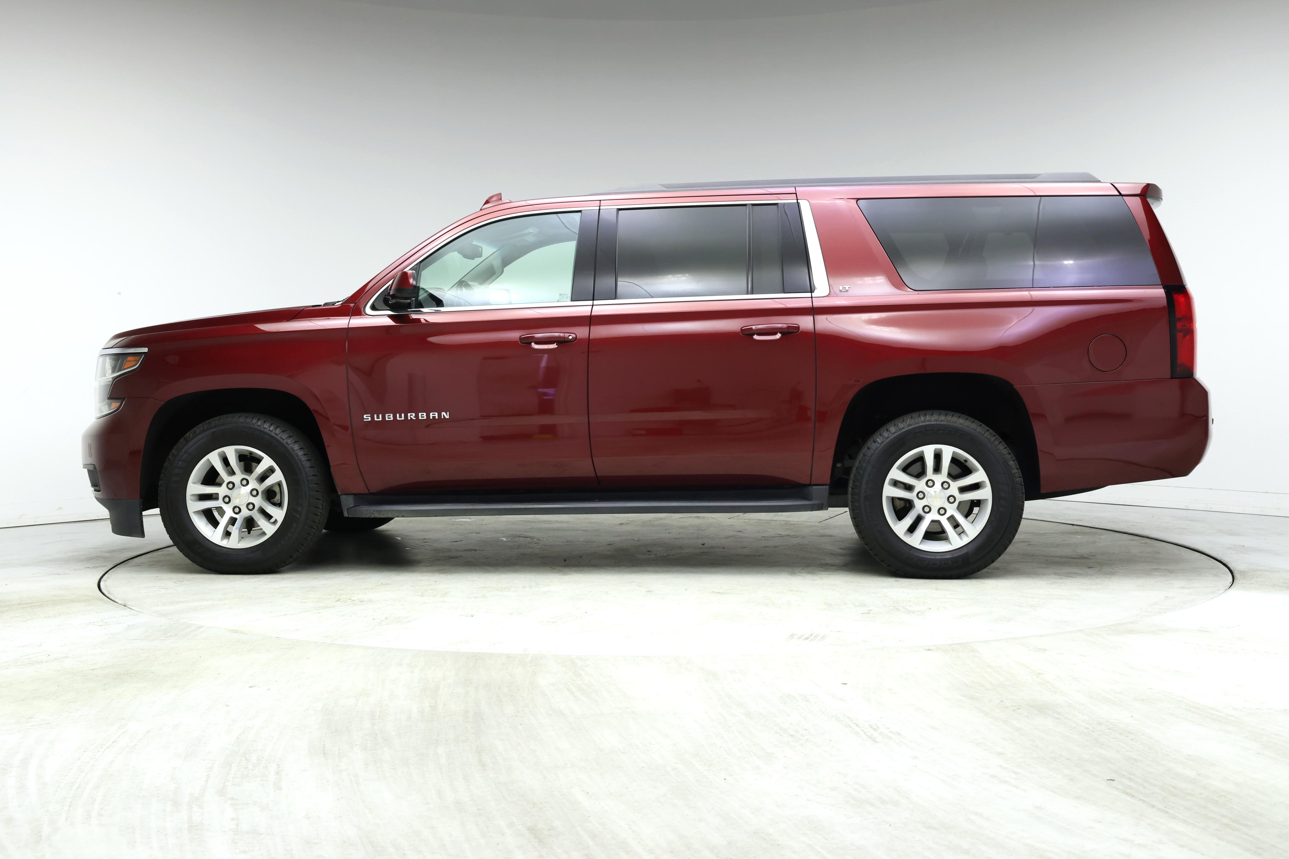 Thumbnail: 2019 Chevrolet Suburban - 3