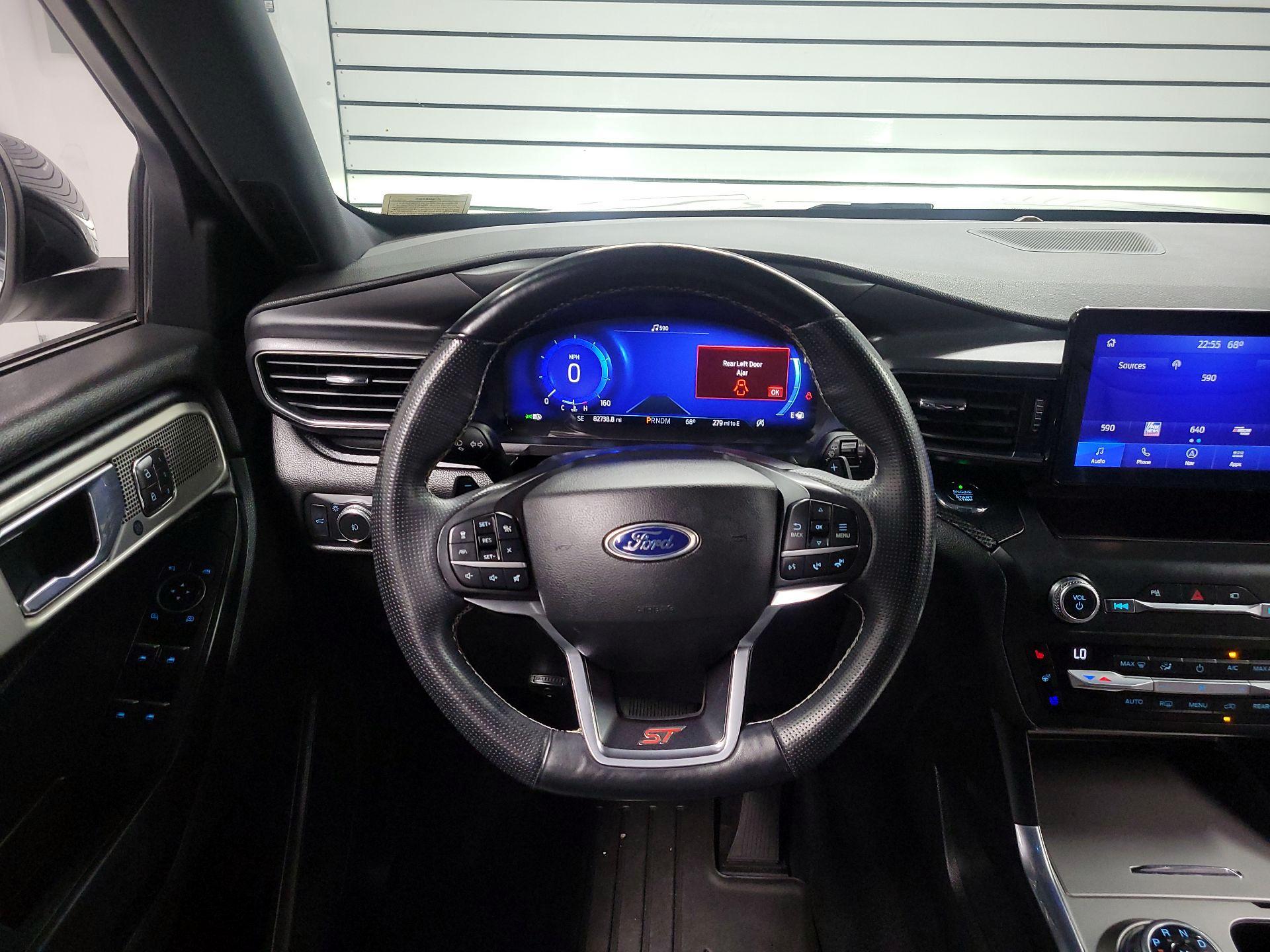 Thumbnail: 2020 Ford Explorer - 10