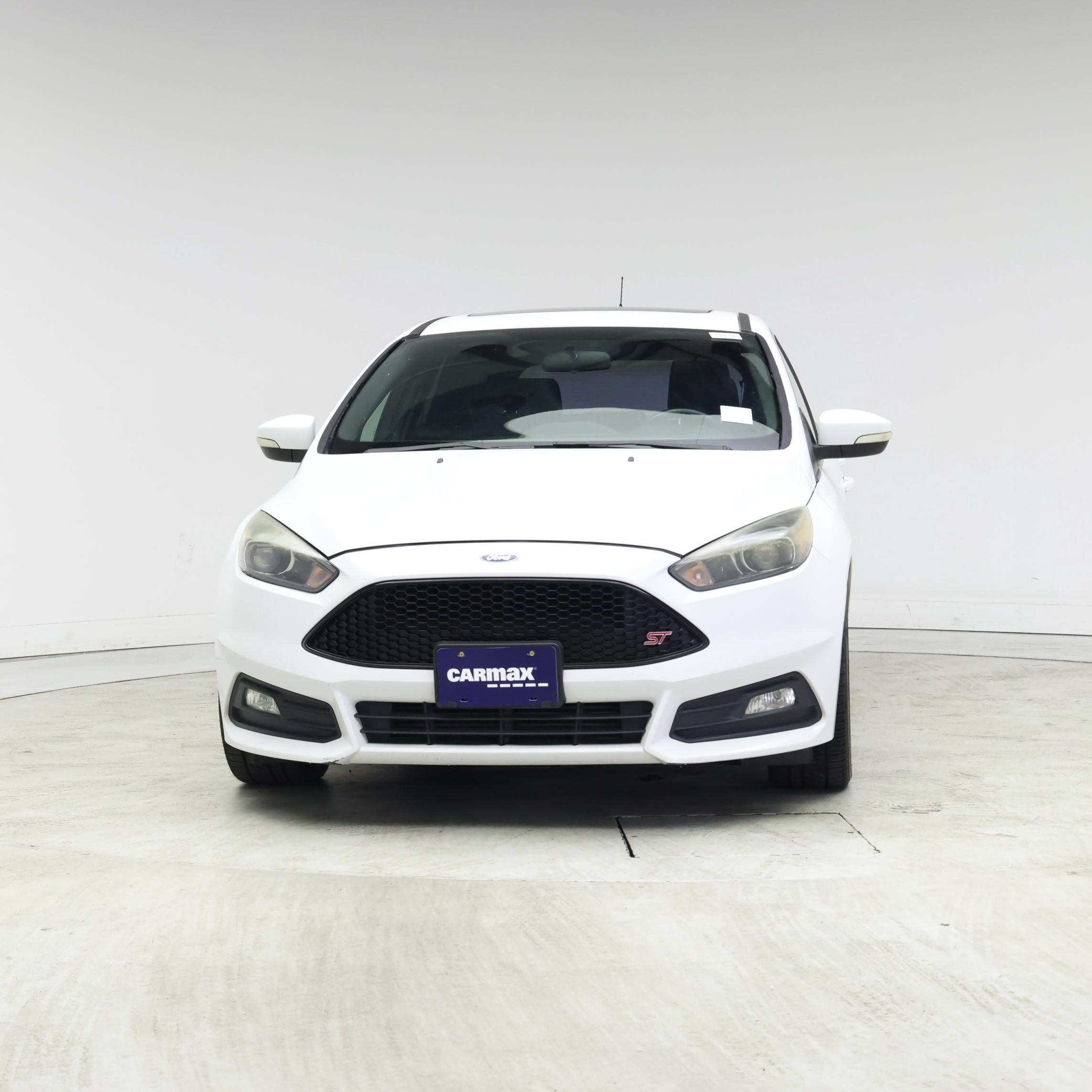 Thumbnail: 2016 Ford Focus - 5