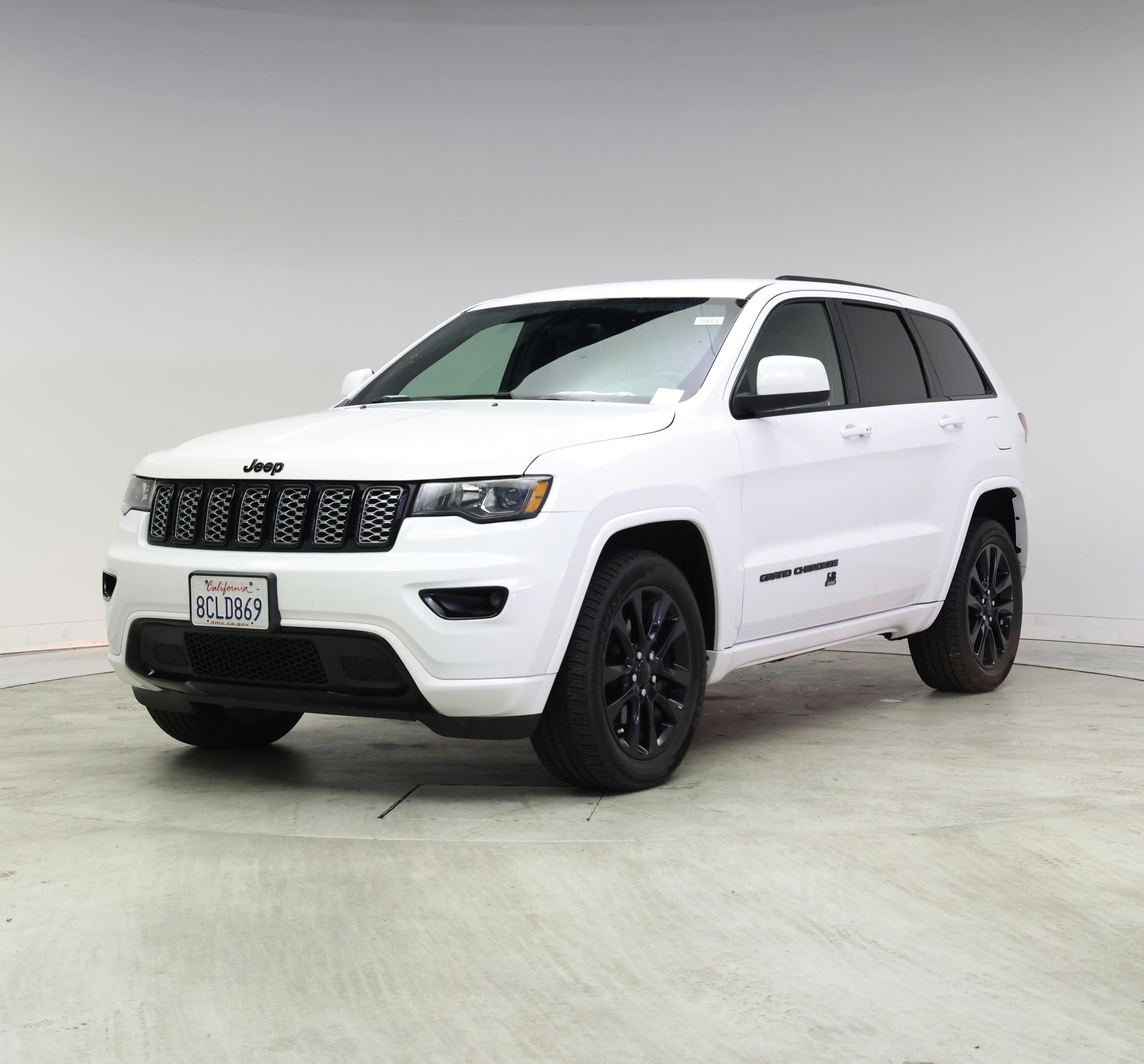 Thumbnail: 2018 Jeep Grand Cherokee - 4