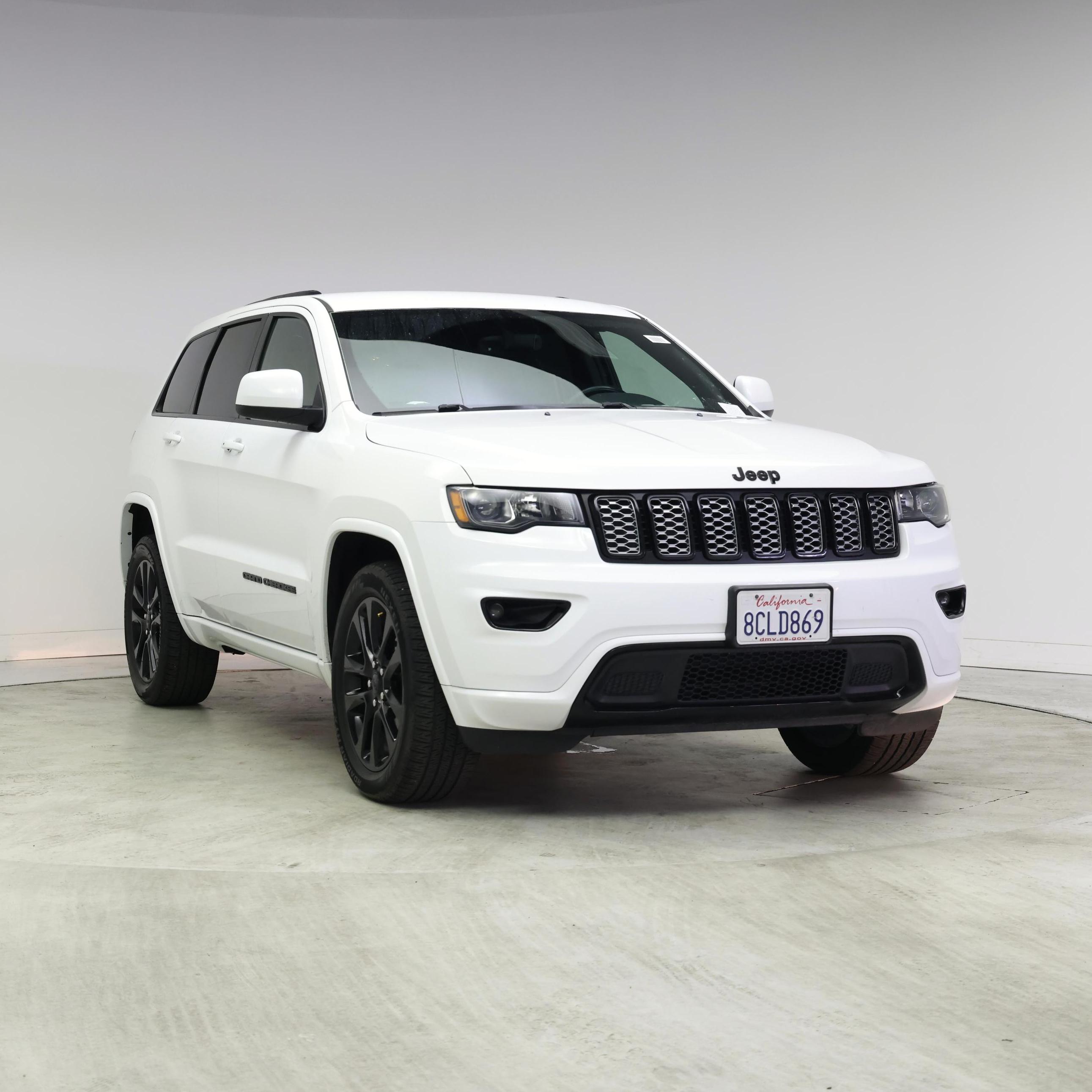 Thumbnail: 2018 Jeep Grand Cherokee - 5