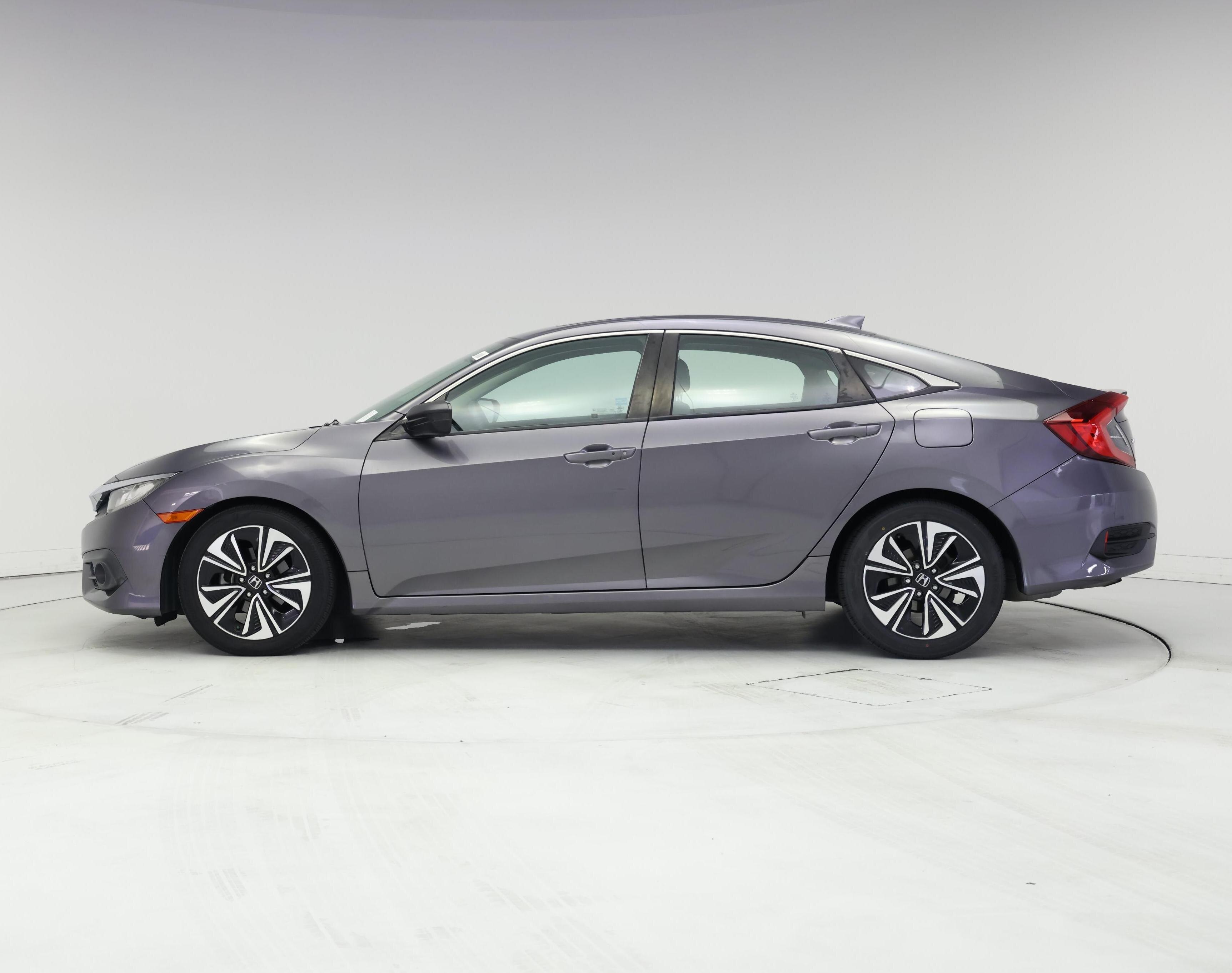 Thumbnail: 2017 Honda Civic - 3
