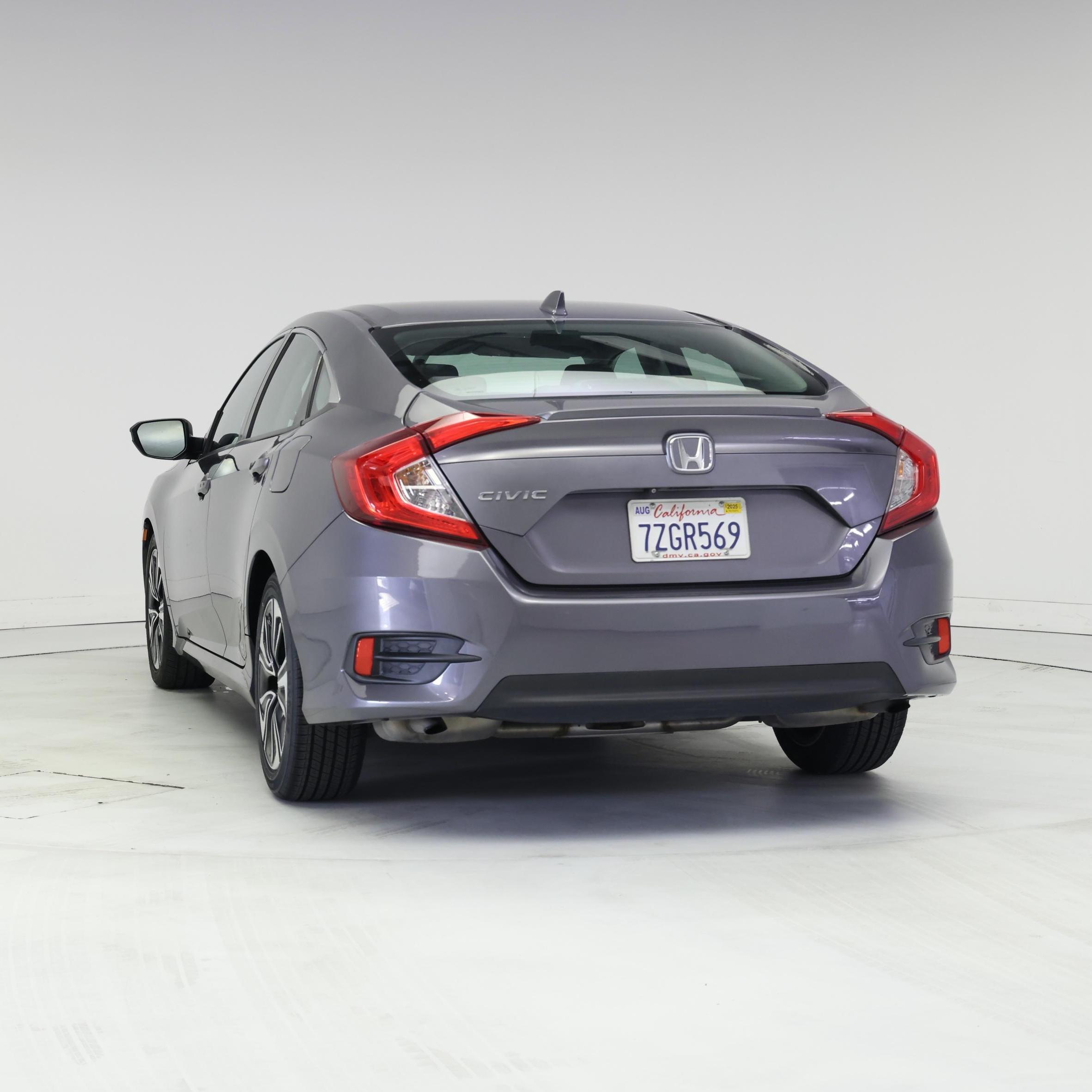 Thumbnail: 2017 Honda Civic - 6