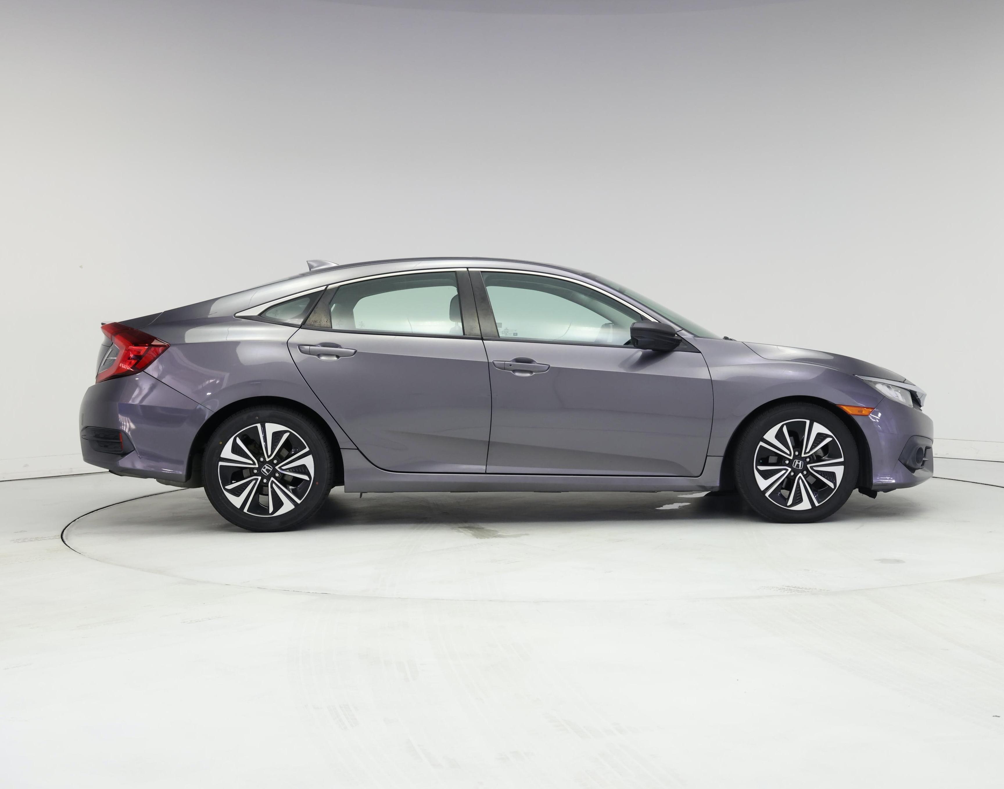 Thumbnail: 2017 Honda Civic - 7