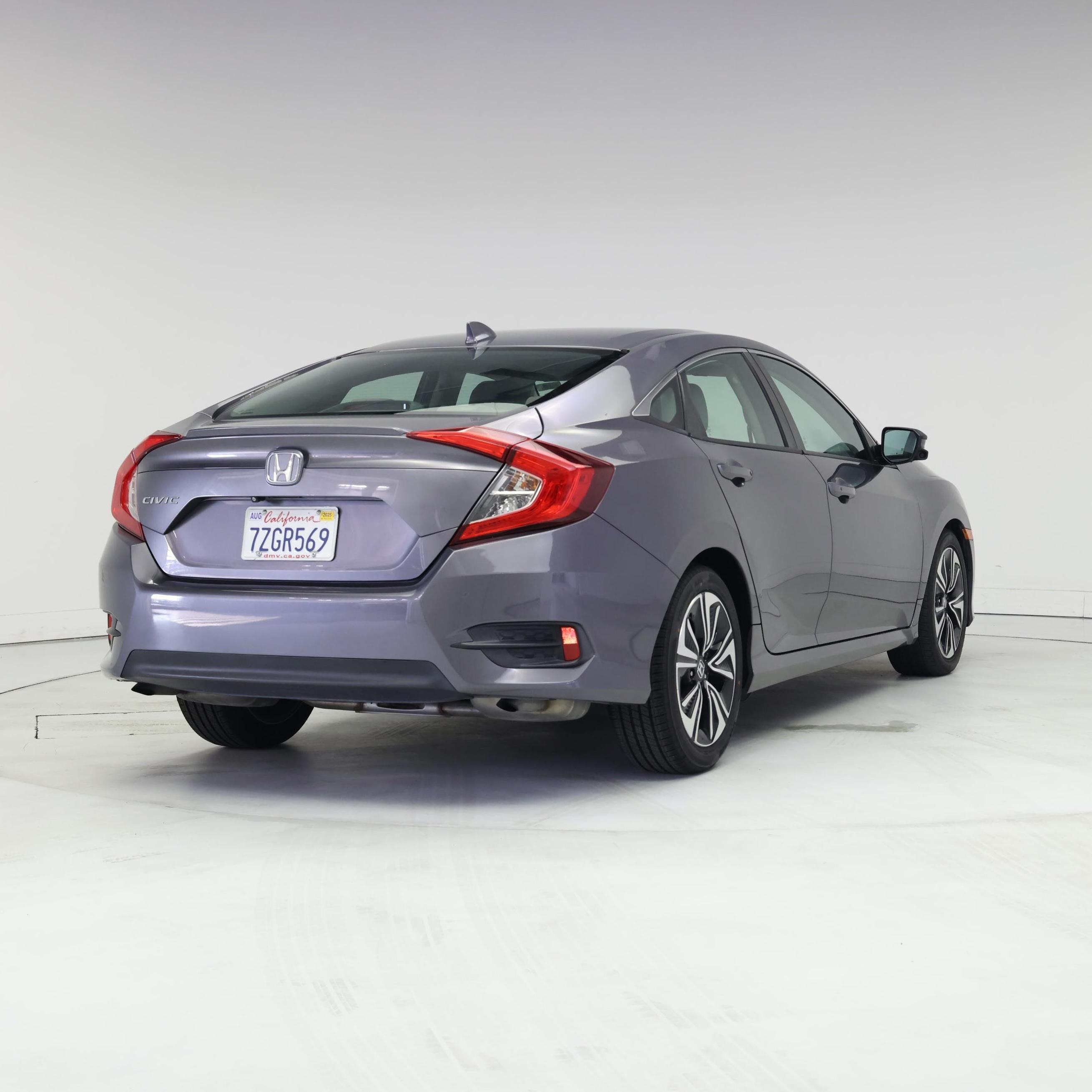 Thumbnail: 2017 Honda Civic - 8