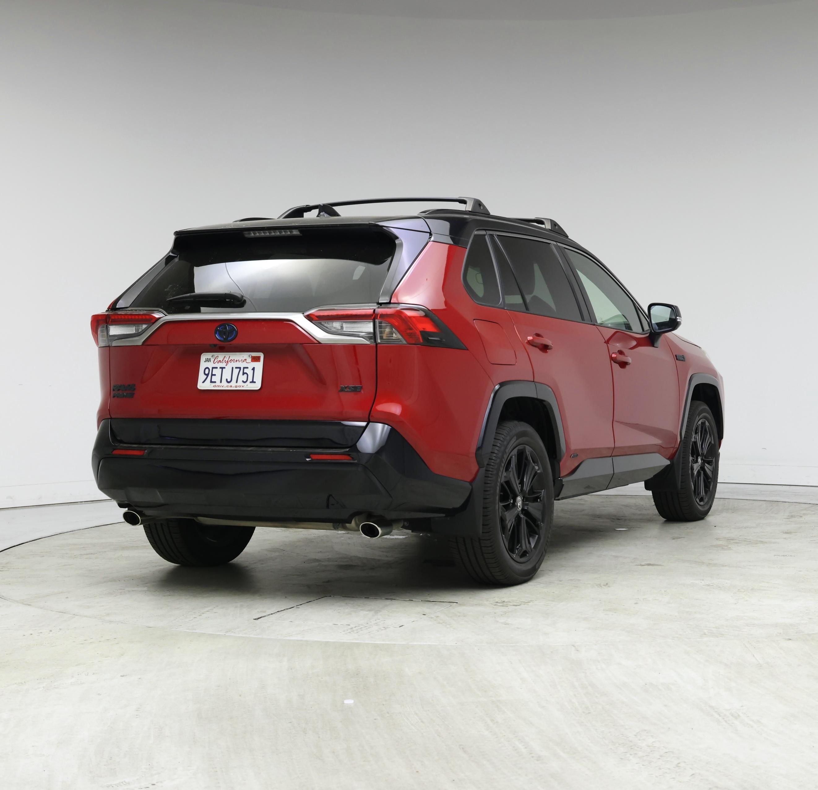 Thumbnail: 2023 Toyota RAV4 - 8