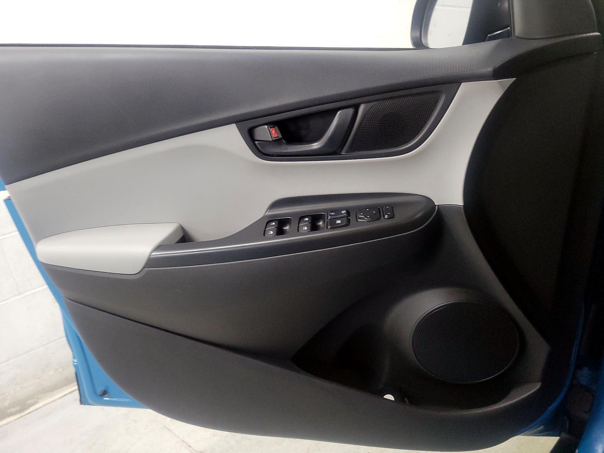 Thumbnail: 2023 Hyundai Kona - 12