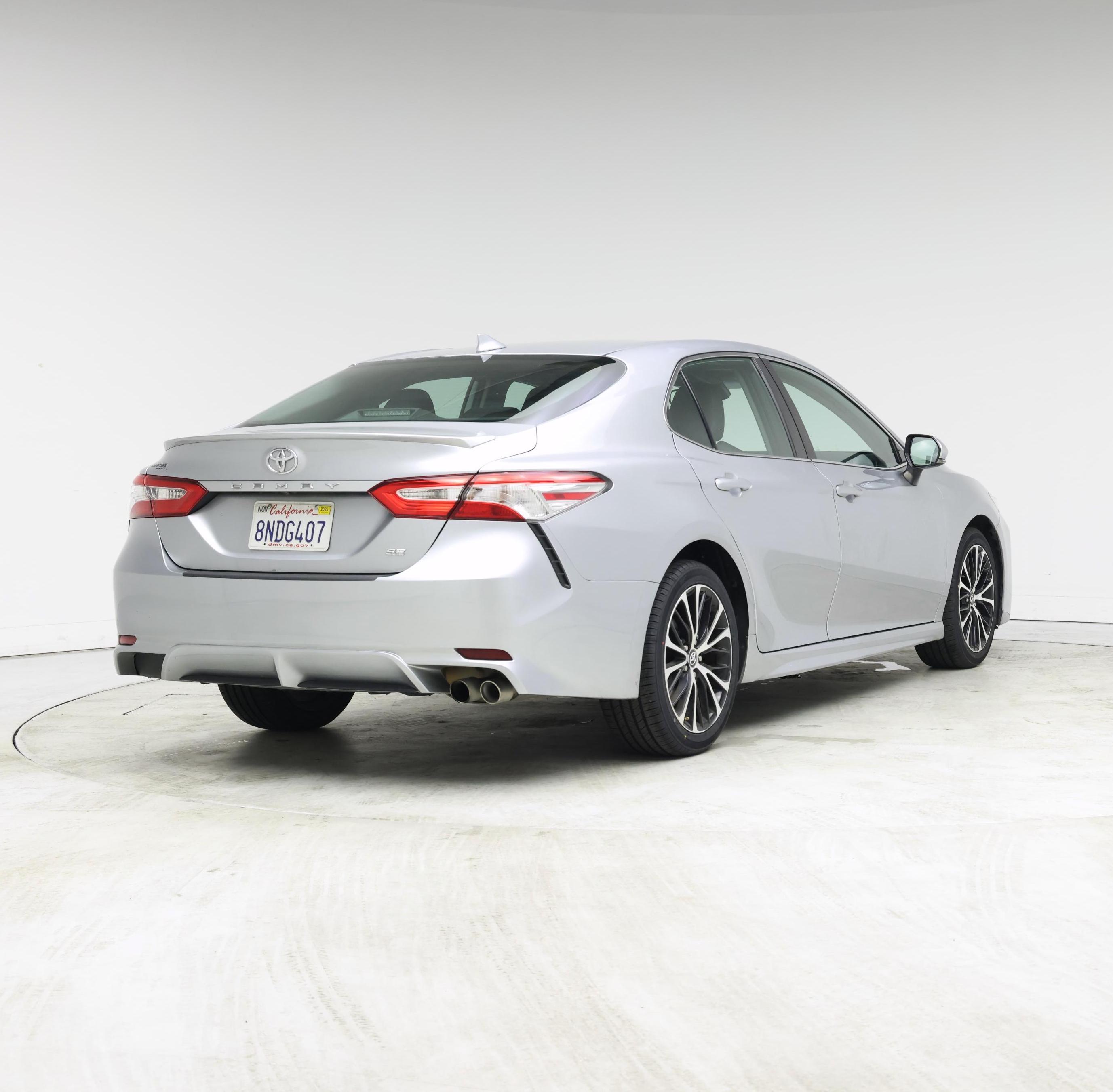 Thumbnail: 2020 Toyota Camry - 8