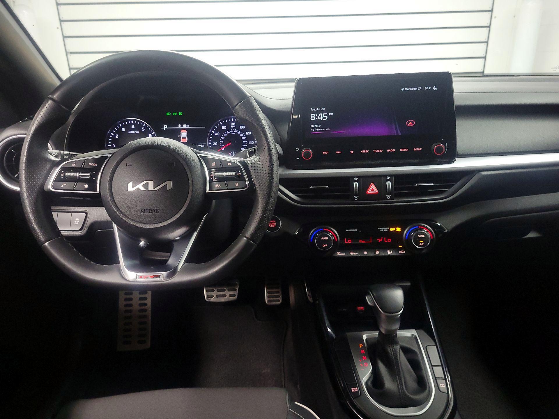 Thumbnail: 2024 Kia Forte - 9