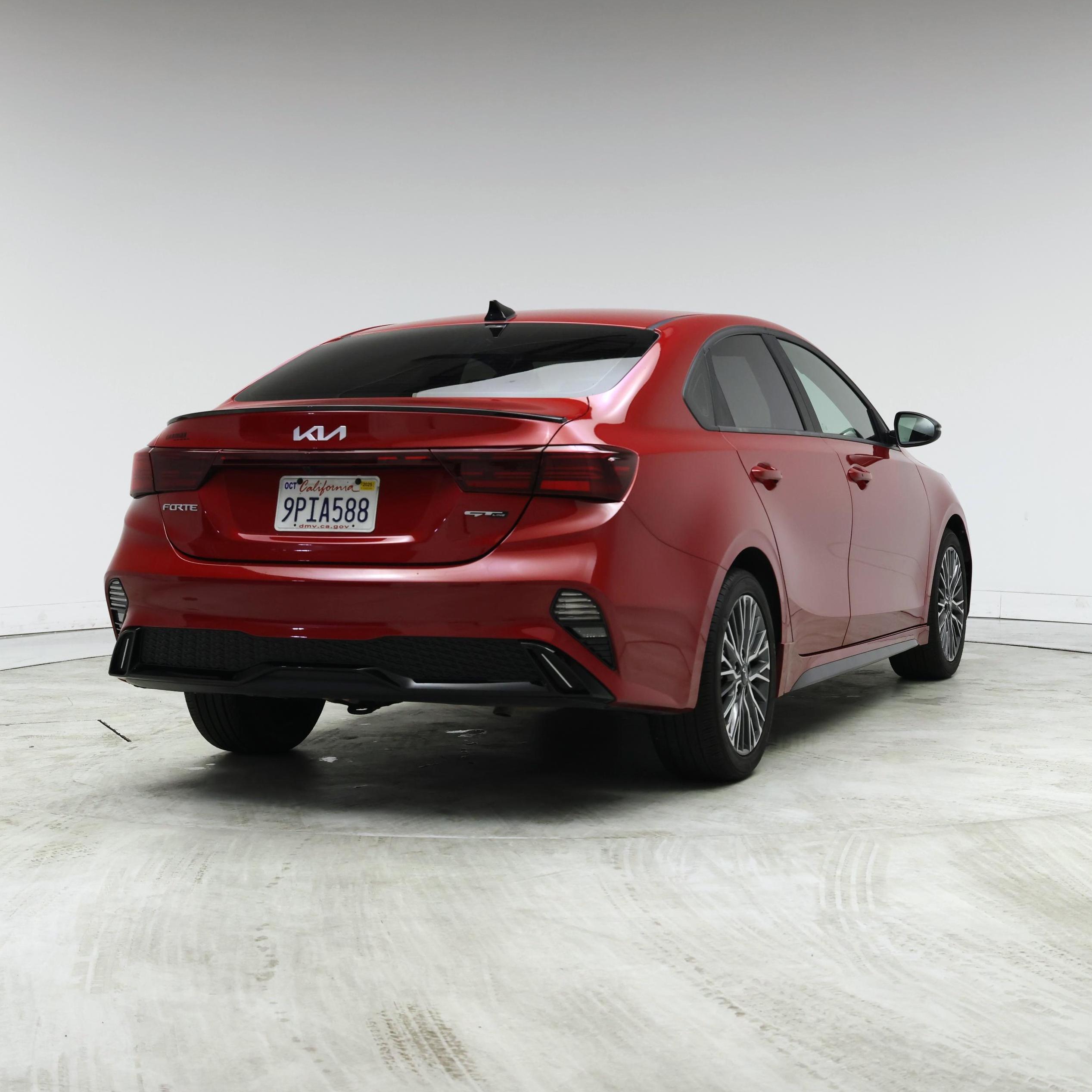 Thumbnail: 2024 Kia Forte - 8