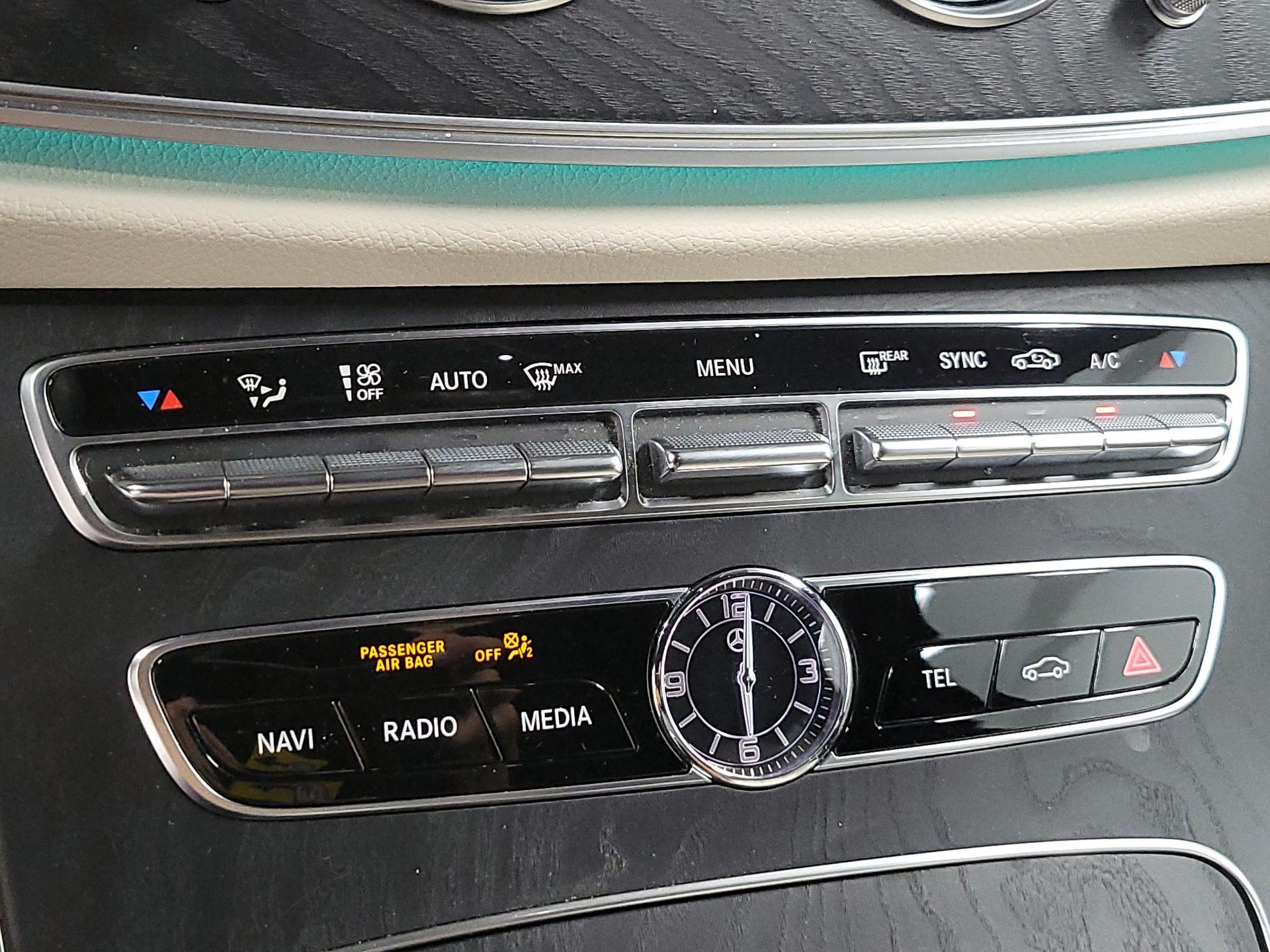 Thumbnail: 2019 Mercedes-Benz E-Class - 15