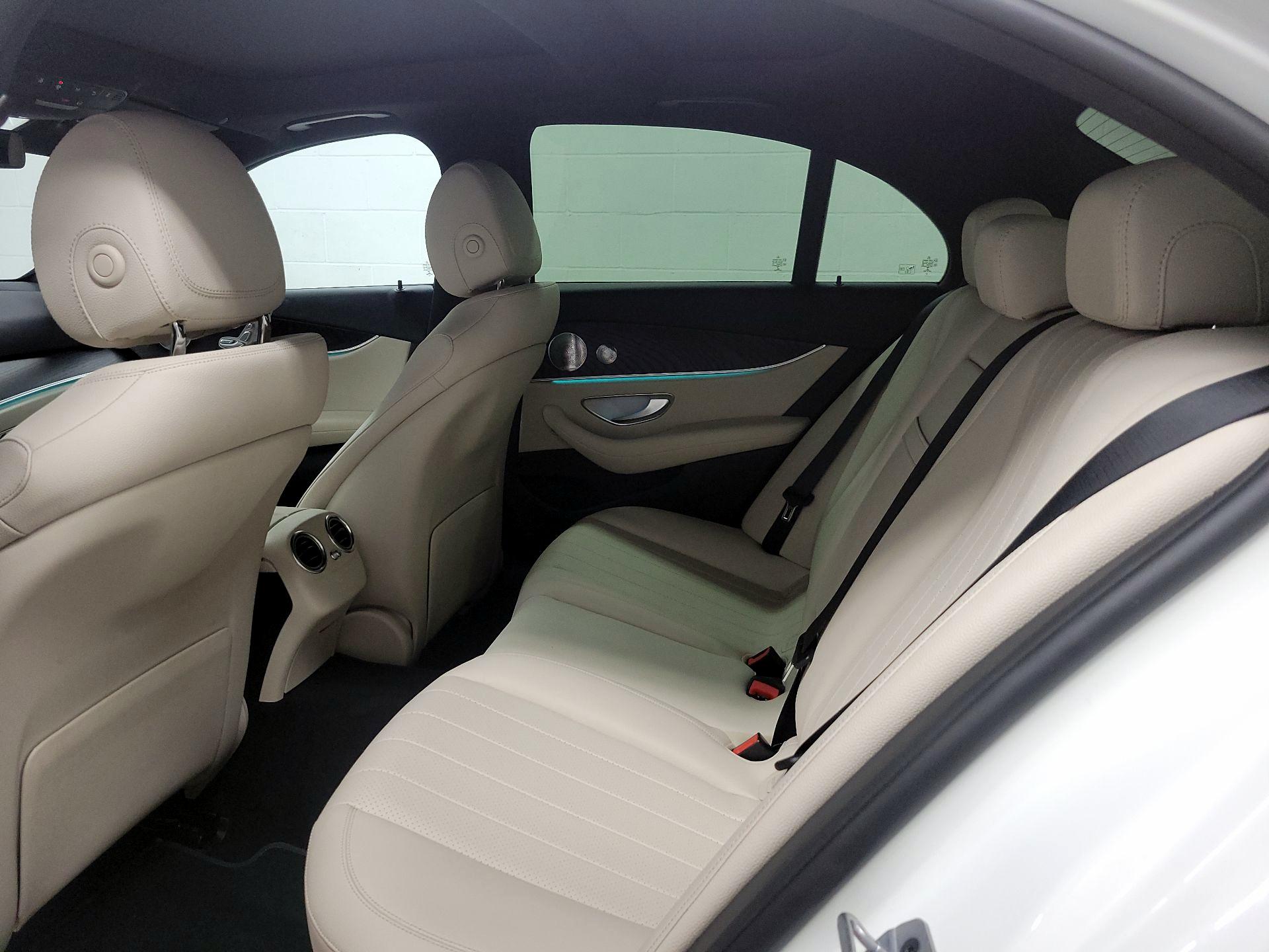 Thumbnail: 2019 Mercedes-Benz E-Class - 17
