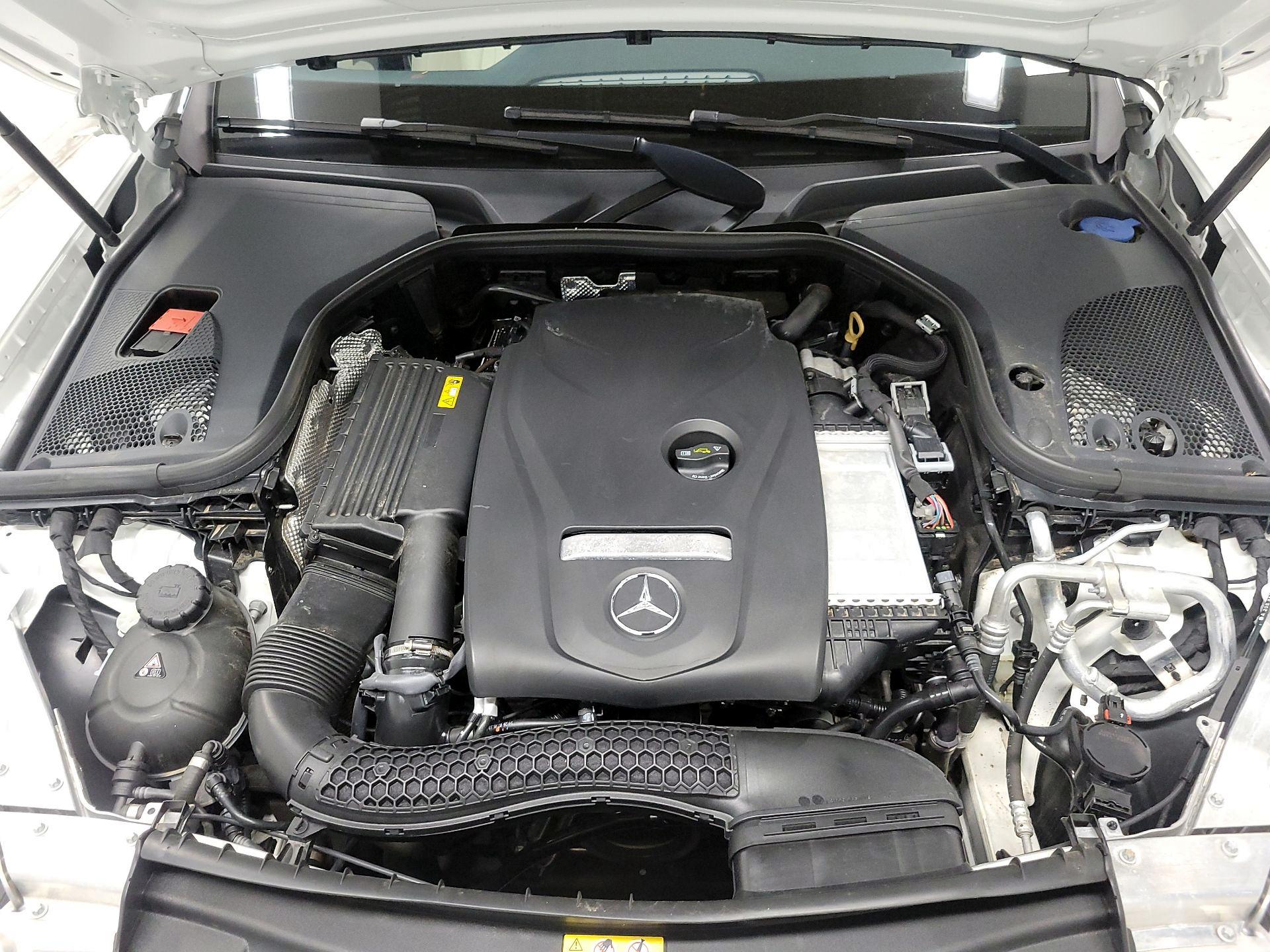 Thumbnail: 2019 Mercedes-Benz E-Class - 19