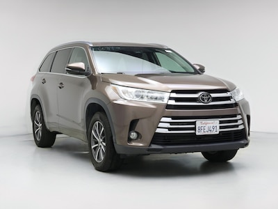 Brown 2018 Toyota Highlander XLE