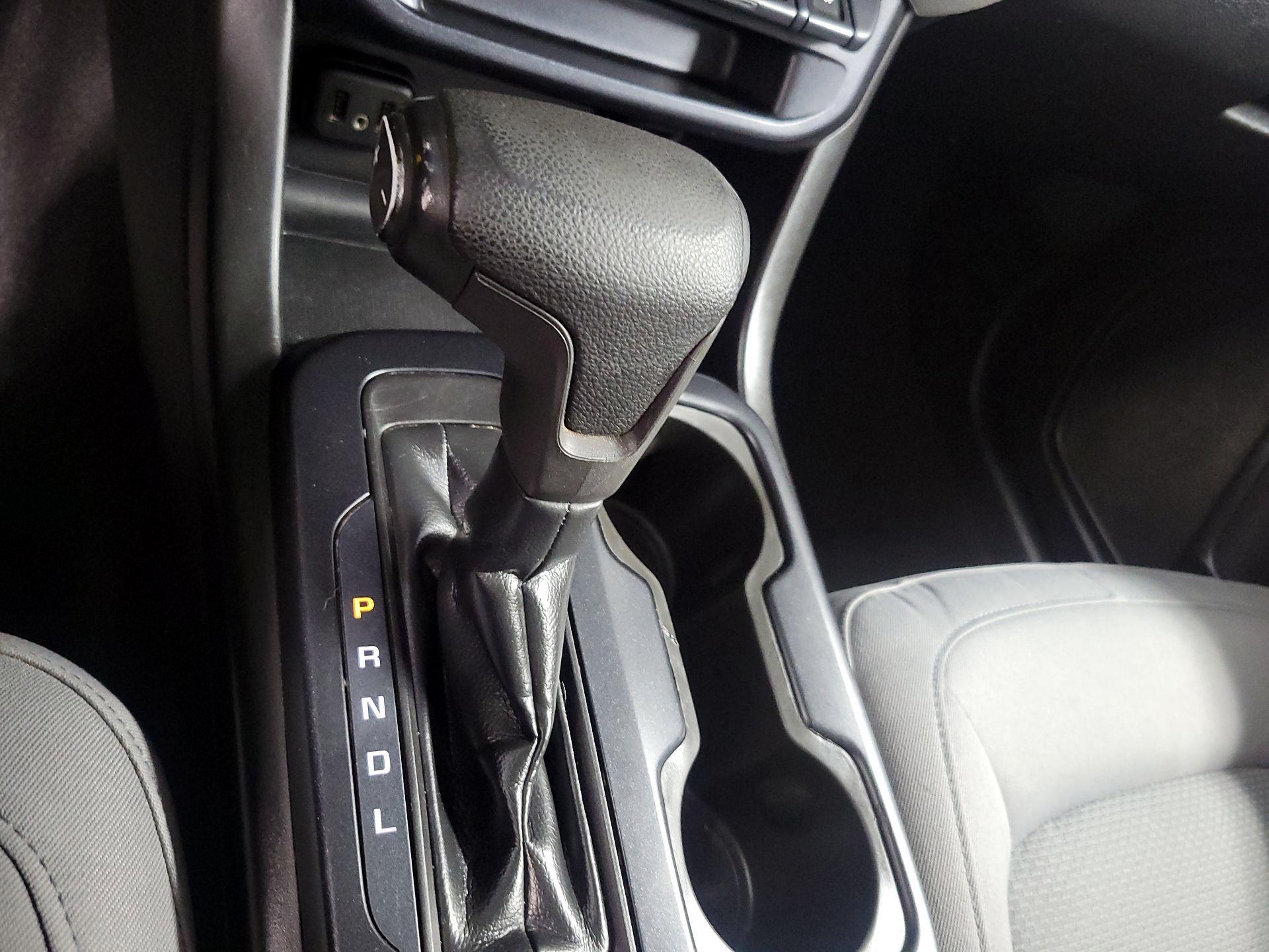 Thumbnail: 2019 Chevrolet Colorado - 16